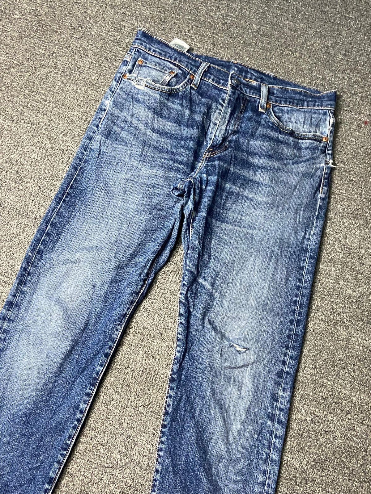 Levi's Levis Strauss Co. 502 Distressed Jeans (158) Size US 31 - 11 Thumbnail