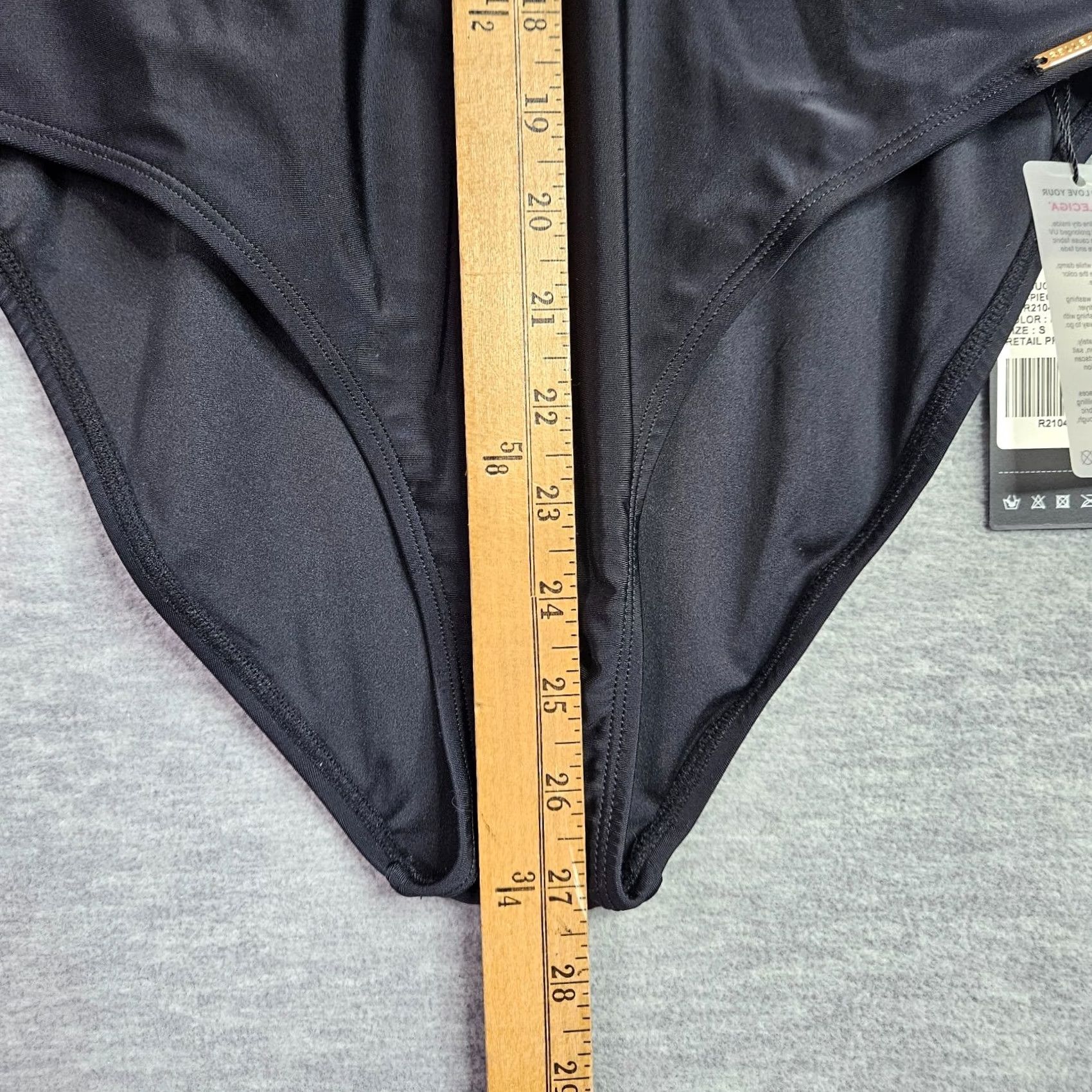 Vintage RELLECIGA Women's One Piece Black Front Zip Swimsuit Long Sleeve S NEW Size S / US 4 / IT 40 - 4 Thumbnail
