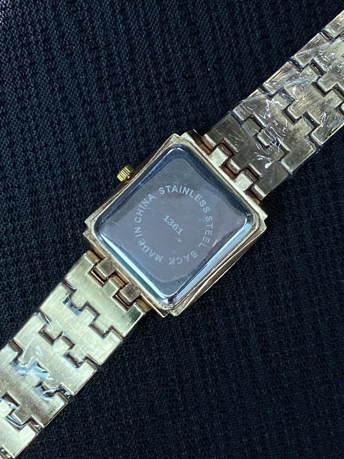 Japanese Brand Luxury Men’s Eiffel Tower Watch - Diamond Bezel Style Size ONE SIZE - 8 Thumbnail