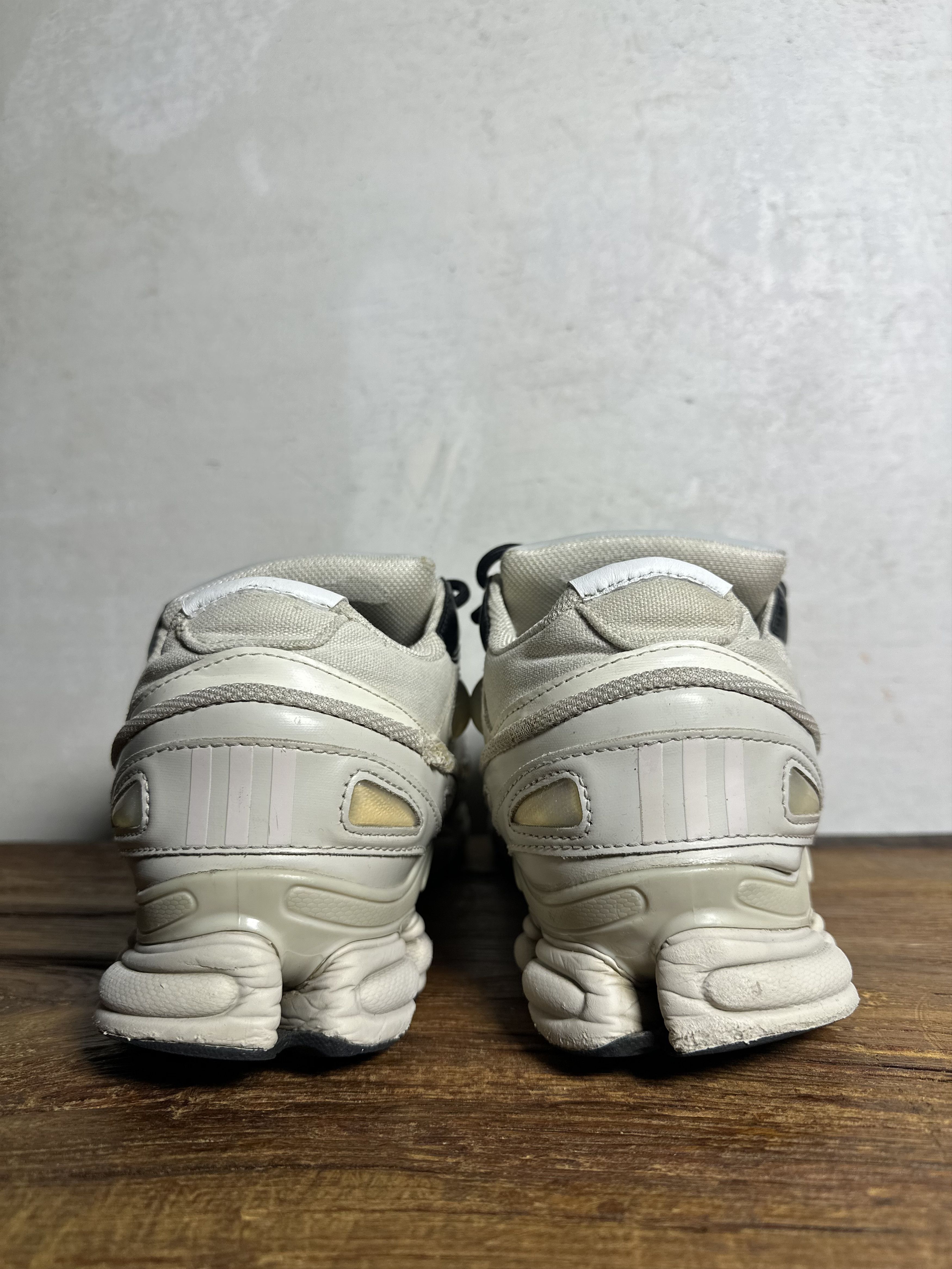 Adidas × Raf Simons Adidas by Raf Simons Ozweego 3 Cream White Sneakers Size US 10.5 / EU 43-44 - 5 Thumbnail
