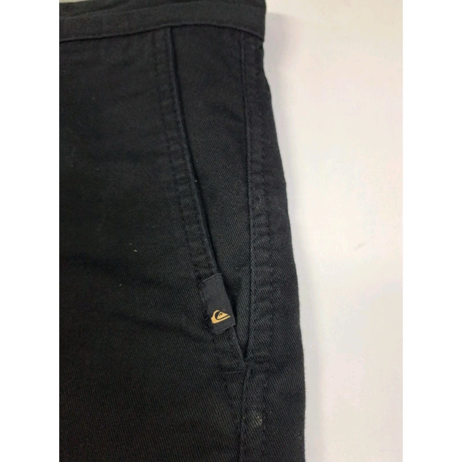 Quiksilver Quiksilver Men's Regular Fit Black Chino Shorts Size 34/9" P/C/SP #6842 Size US 34 / EU 50 - 5 Thumbnail