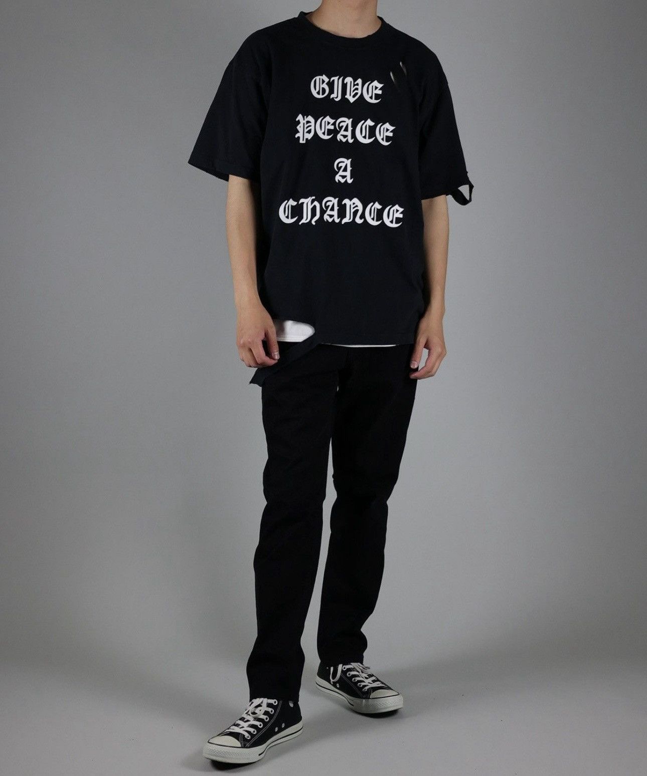 Number (N)ine Number (N)ine “Give Peace A Chance” Archive Tee size 4 Size US XL / EU 56 / 4 - 4 Thumbnail