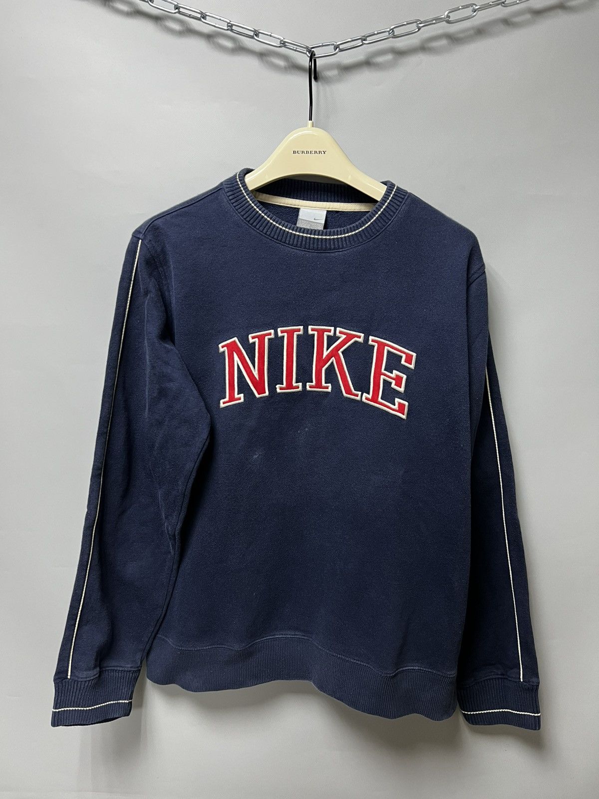 Nike × Vintage Vintage Nike sweatshirt big logo y2k Size US S / EU 44-46 / 1 - 1 Thumbnail