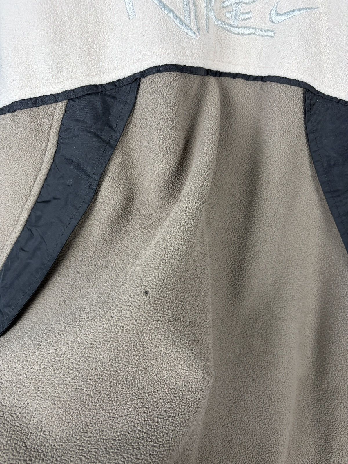 Nike Vintage rare wool sherpa sweater Nike big logo swoosh Size US L / EU 52-54 / 3 - 8 Thumbnail