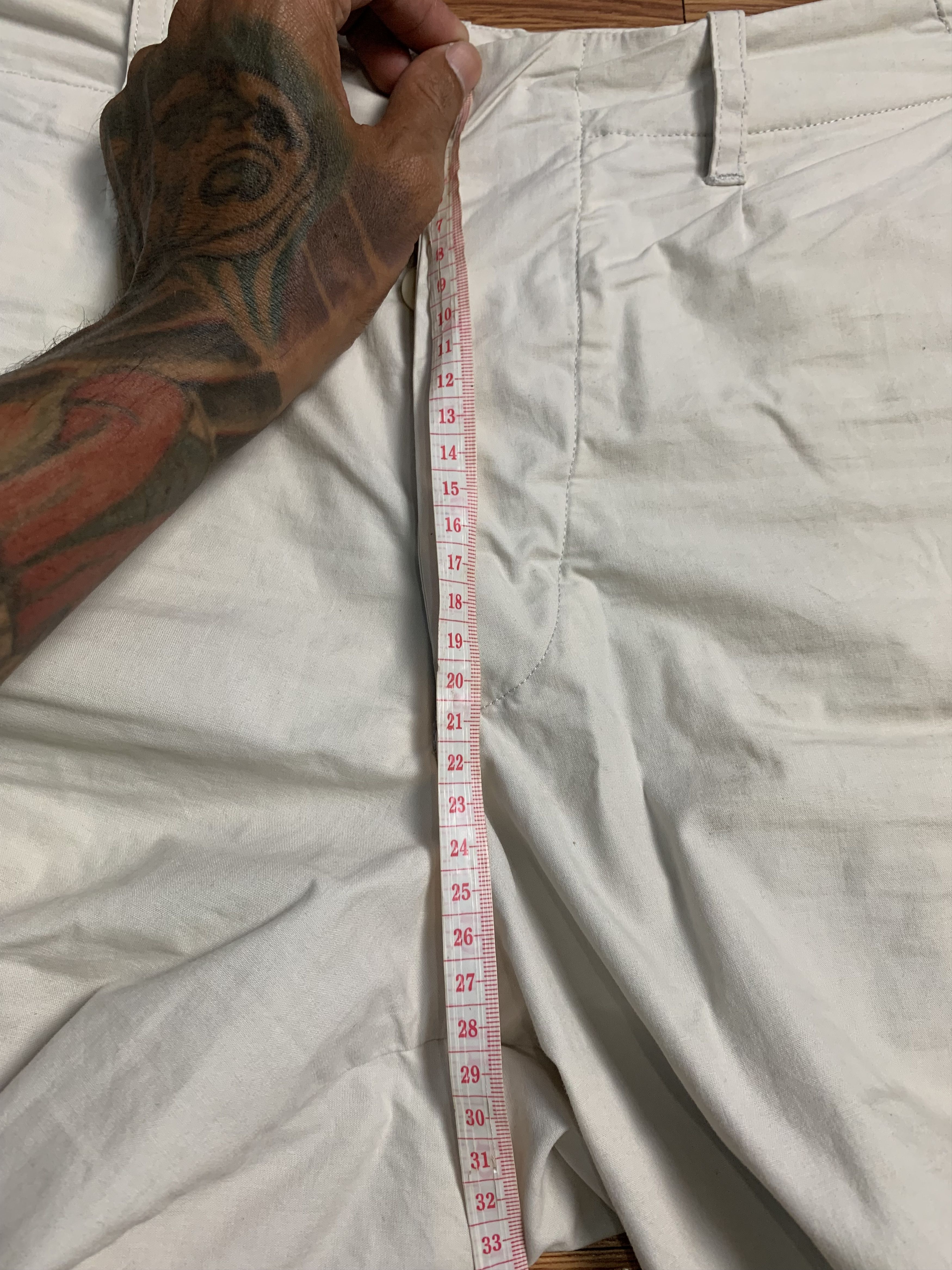 Helmut Lang Helmut Lang 1998 Singel Pocket Cargo Short Size US 34 / EU 50 - 12 Thumbnail
