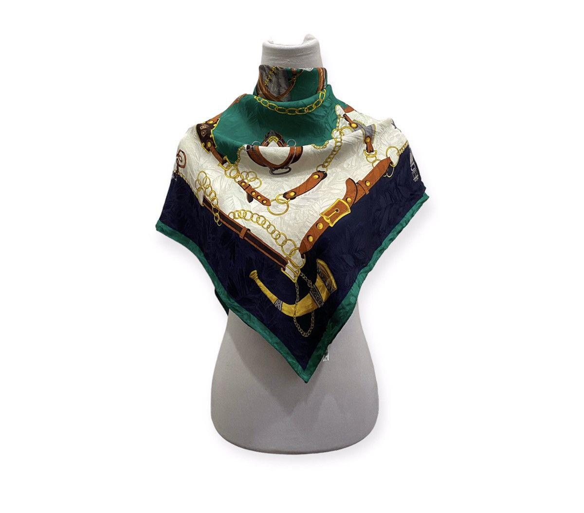 Japanese Brand Japanese Brand Overprint Scarf/Handkerchief/Pocket Square Size ONE SIZE - 1 Thumbnail