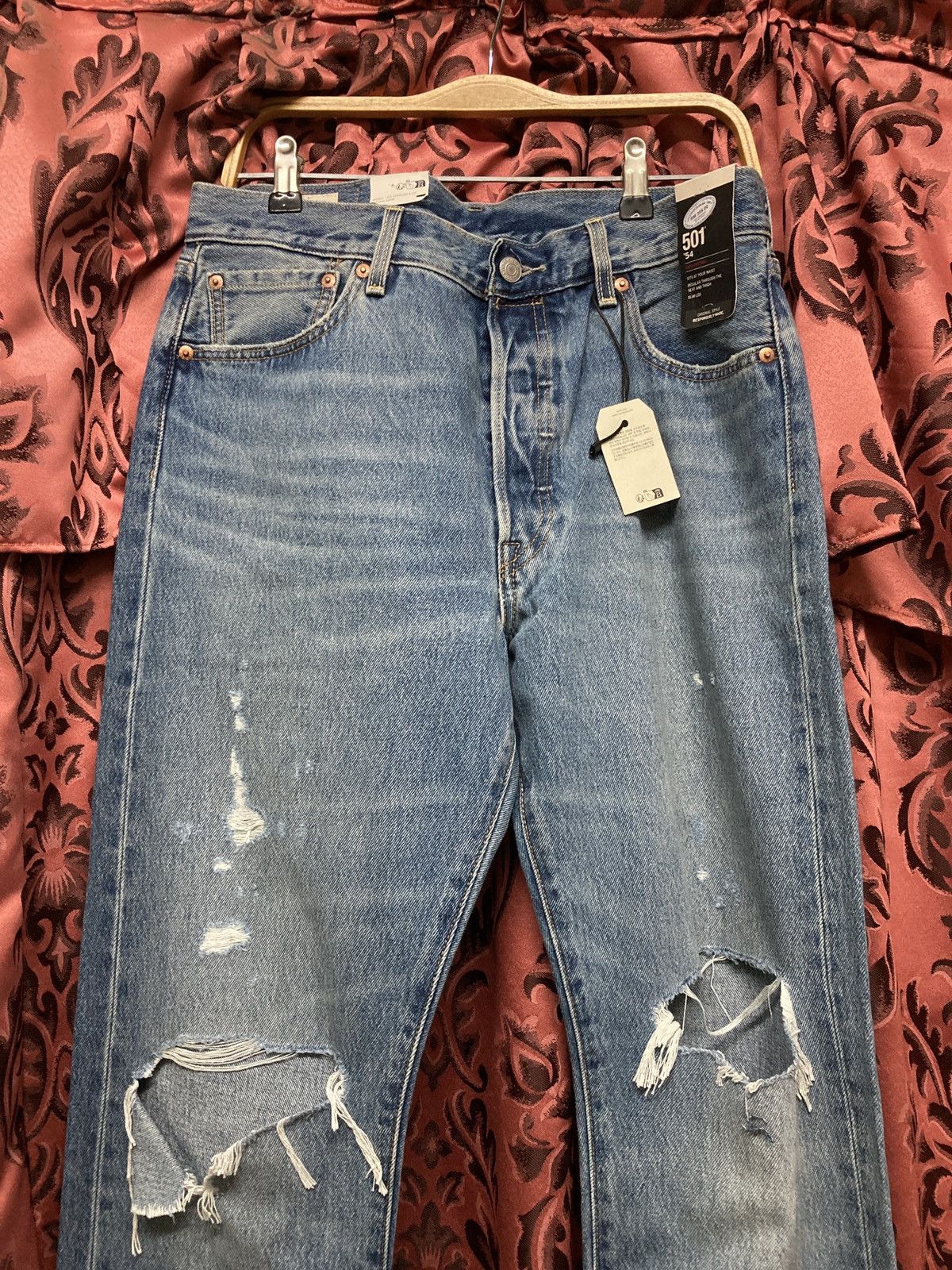 Distressed Levis 501 54 reproduction lot