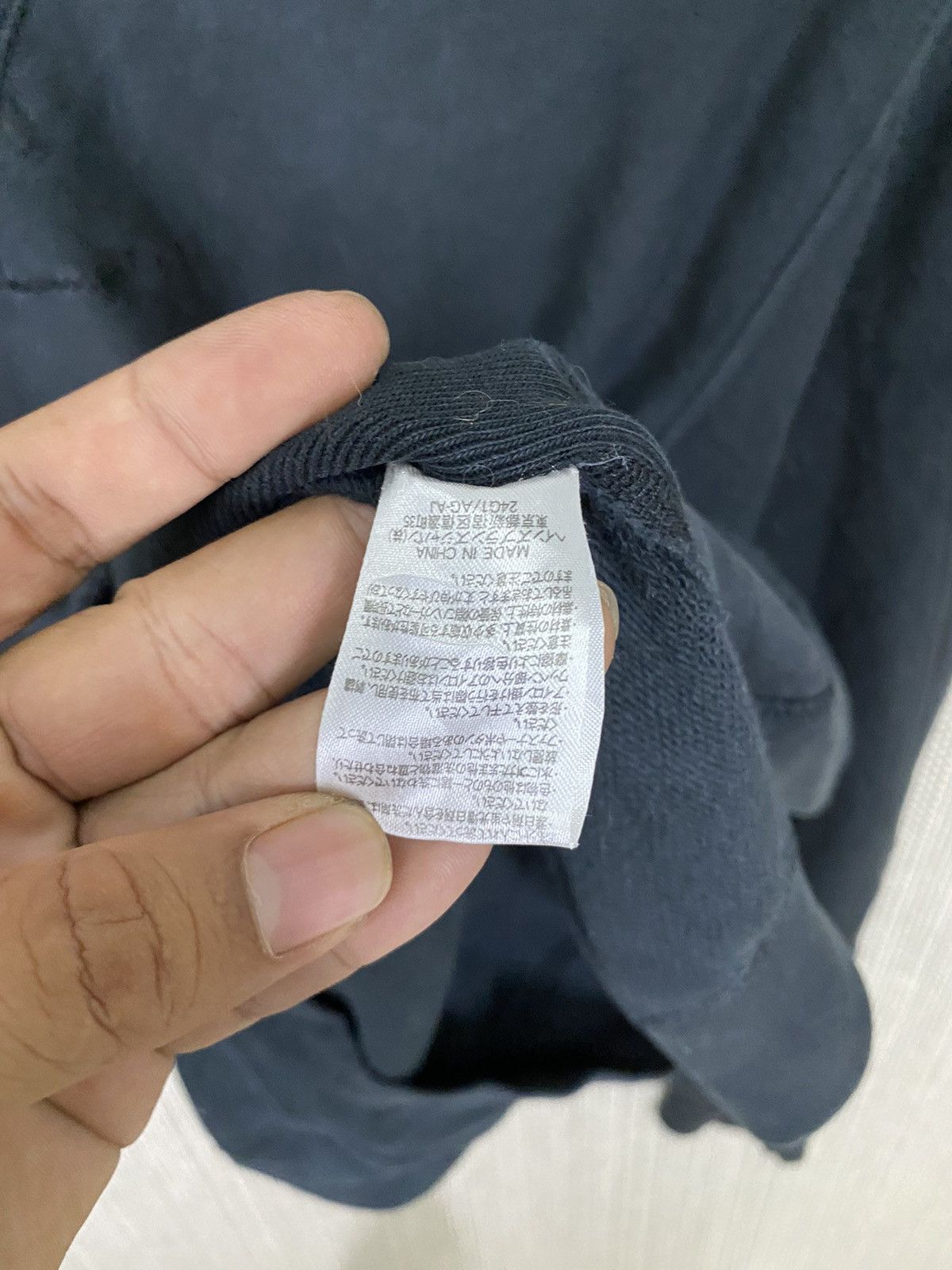 Champion × Vintage Vintage champion reverse weave center logo size L Size US L / EU 52-54 / 3 - 7 Thumbnail