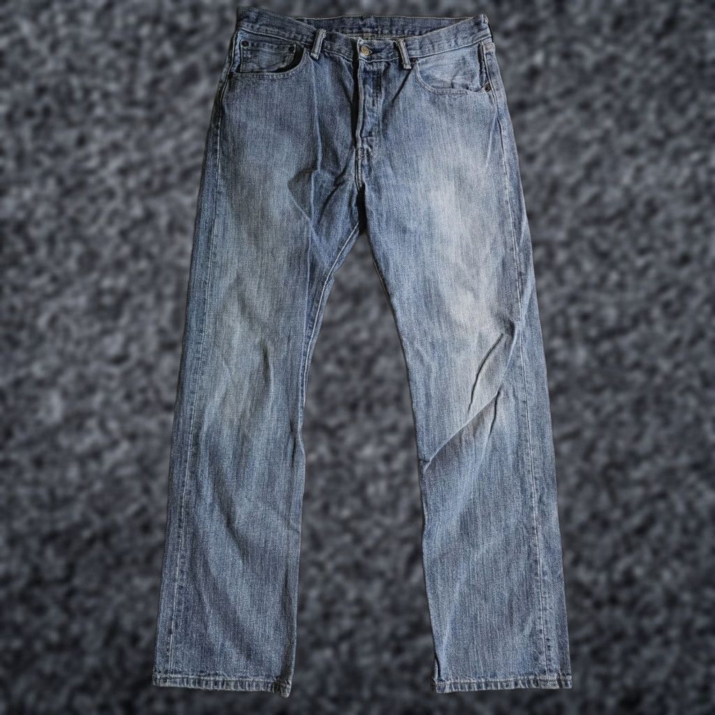 Levi's VINTAGE Levi 501 XX Jeans Mens 33x32 Blue Medium Wash Denim Cotton 90s USA Style Regular Waist 34 Inseam 32 Straight Distressed 5-Pocket Size US 33 - 1 Thumbnail