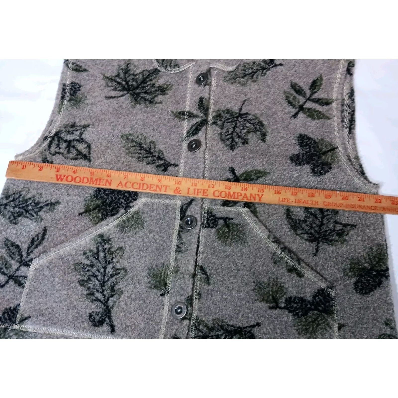 Vintage VINTAGE Invisible Ink Fleece Vest Women Large Gray Leaves Nature Gorpcore USA Size L / US 10 / IT 46 - 3 Thumbnail
