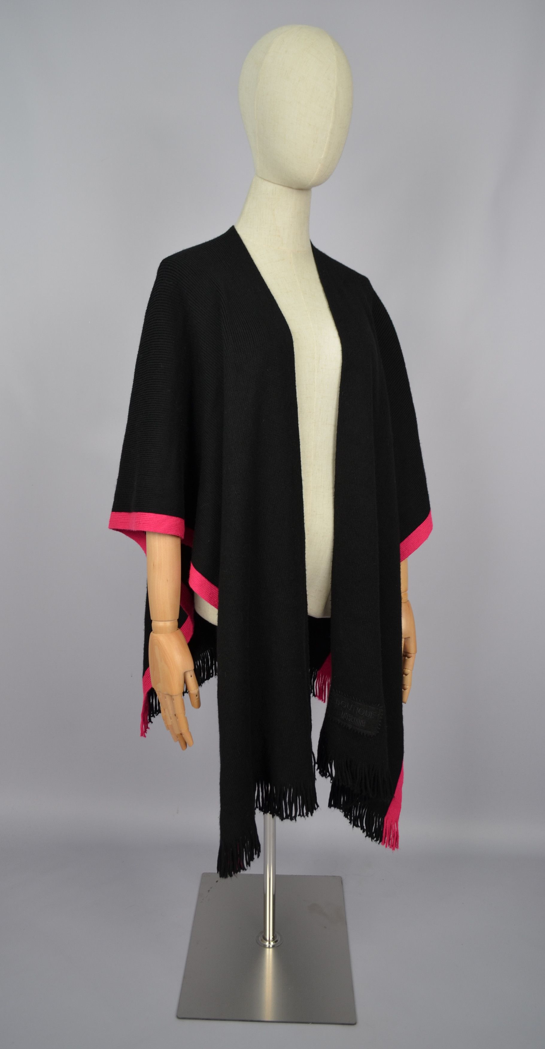 Designer × Moschino Moschino Boutique Larioseta Wool/Acryl Poncho Wrap OS Luxury Size ONE SIZE - 1 Thumbnail