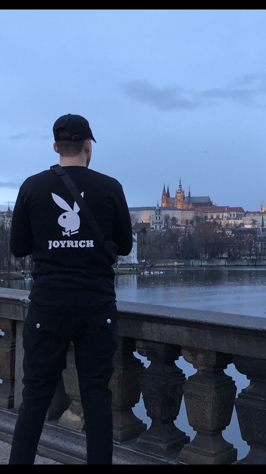 Joyrich Joyrich x Playboy L/S Size US L / EU 52-54 / 3 - 5 Thumbnail