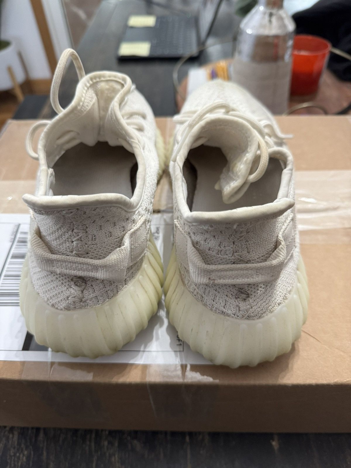 Adidas × Yeezy Yeezy boost 350 V2 Bone 8.5 Size US 8.5 / EU 41-42 - 4 Thumbnail