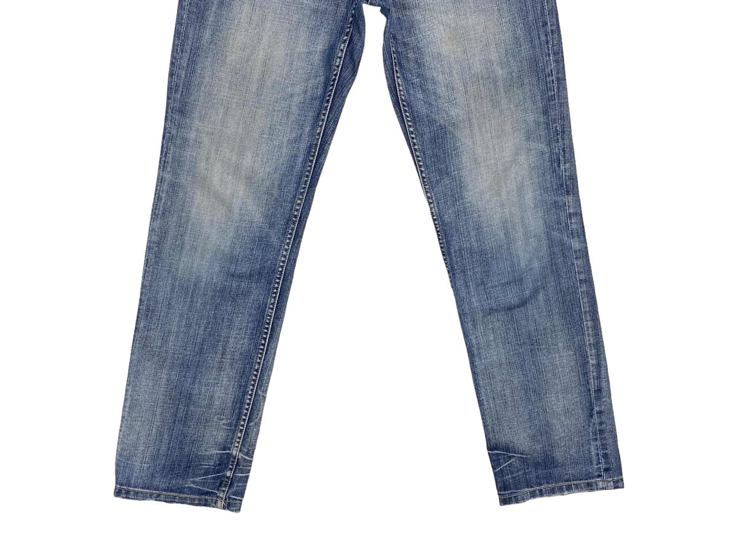 Japanese Brand TK Mixpice Medium Wash Tapered Leg Jeans Size US 31 - 4 Thumbnail