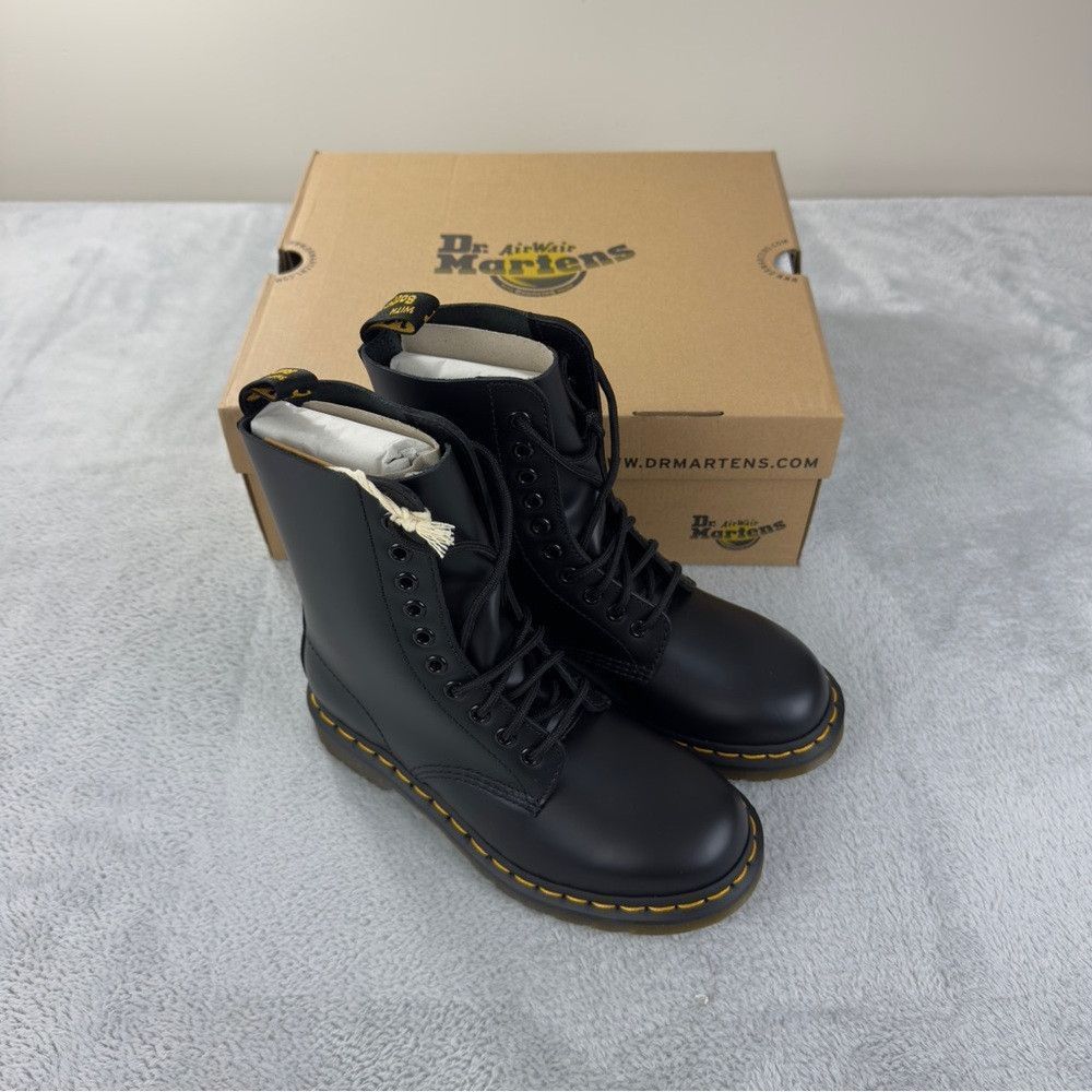 Dr. Martens Dr Martens NWT 1490 Bex Smooth Leather Boots Sz 4 Men's/5 W Size US 5 / IT 35 - 1 Thumbnail