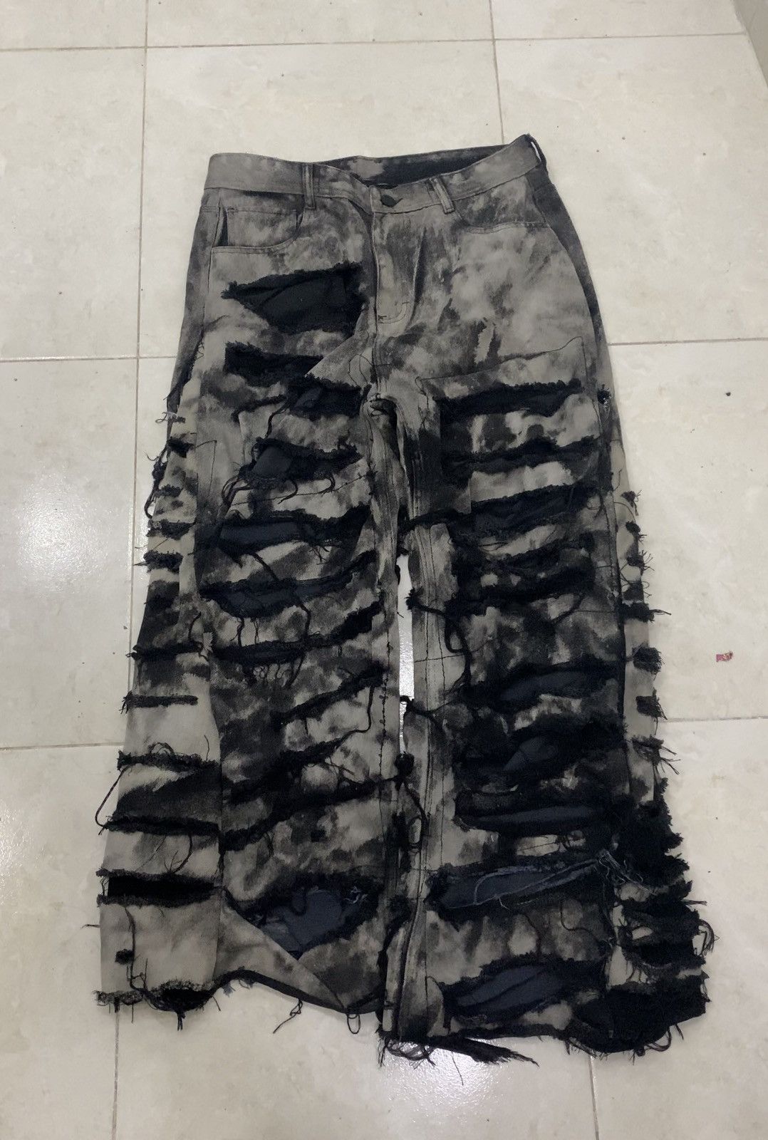 Handmade Iseethemshdws Dirty Dust Distressed Flared Denim Size US 36 / EU 52 - 2 Thumbnail