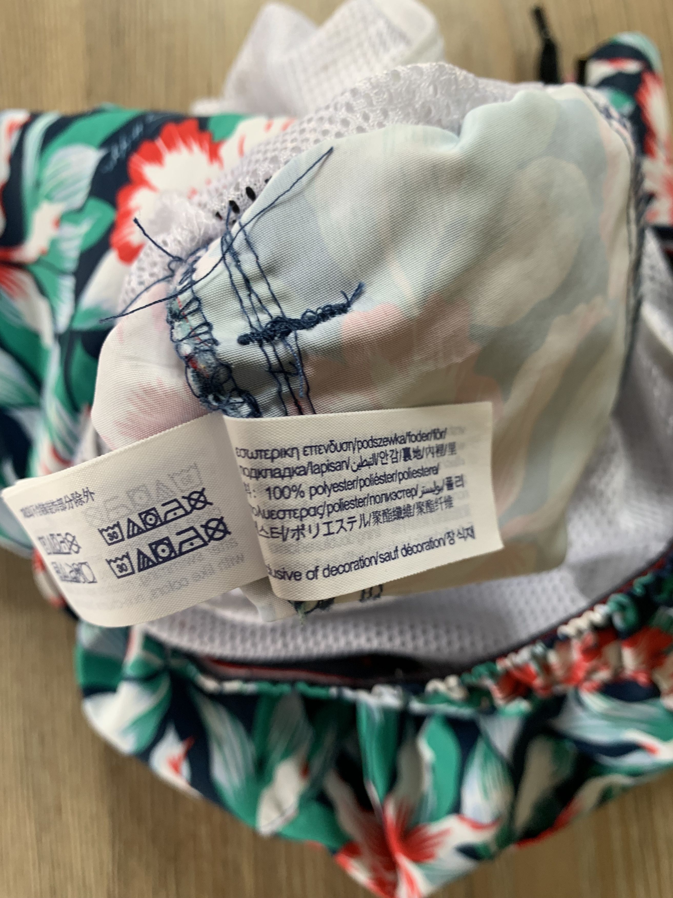 Tommy Hilfiger × Vintage Tommy Hilfiger Beach Swim Shorts Size US 30 / EU 46 - 8 Thumbnail