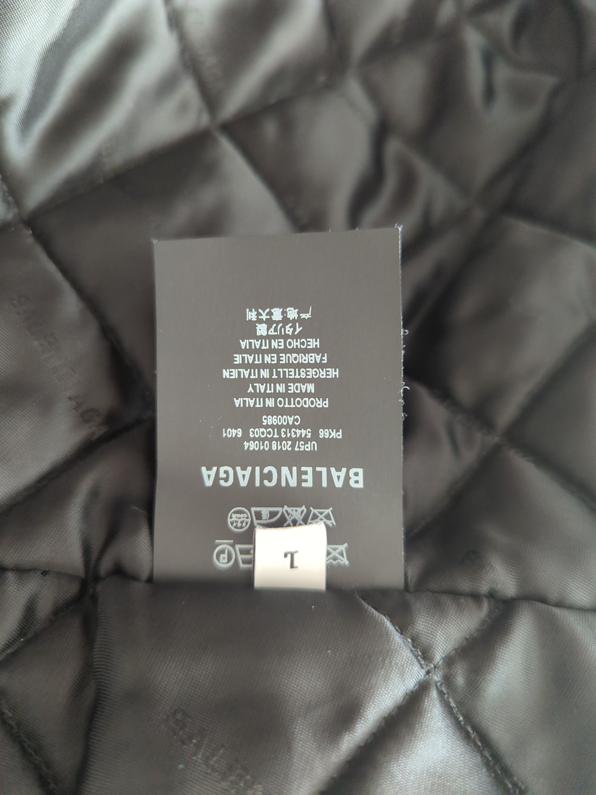 Balenciaga W18 Red 7 Layer Parka Size US L / EU 52-54 / 3 - 5 Thumbnail