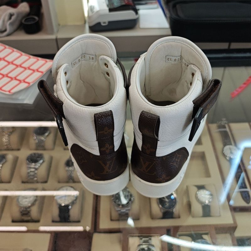 Louis Vuitton Louis Vuitton Boombox High-Top Sneakers for Women -2505 Size US 7 / IT 37 - 3 Thumbnail