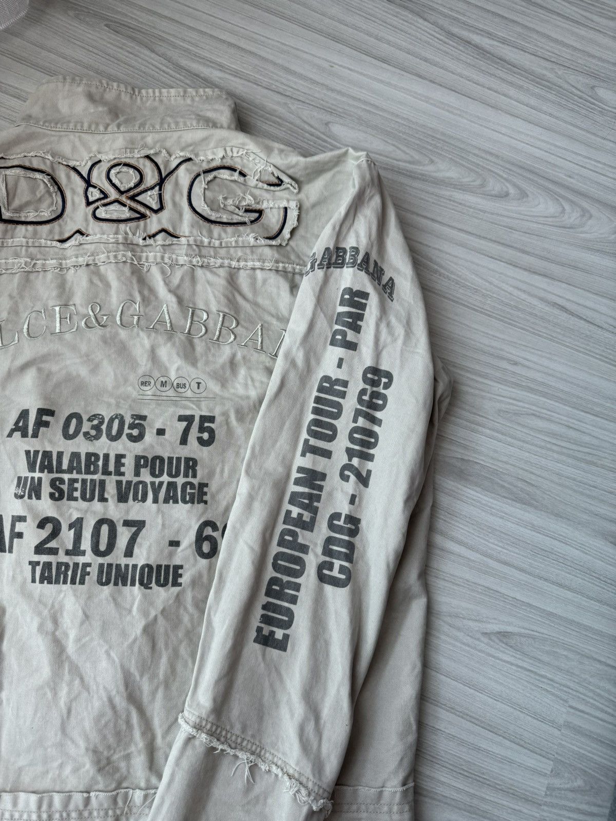 Dolce & Gabbana × Vintage Dolce & Gabbana Denim Jacket Tour Multilogo Vintage 90s Size US XL / EU 56 / 4 - 13 Thumbnail
