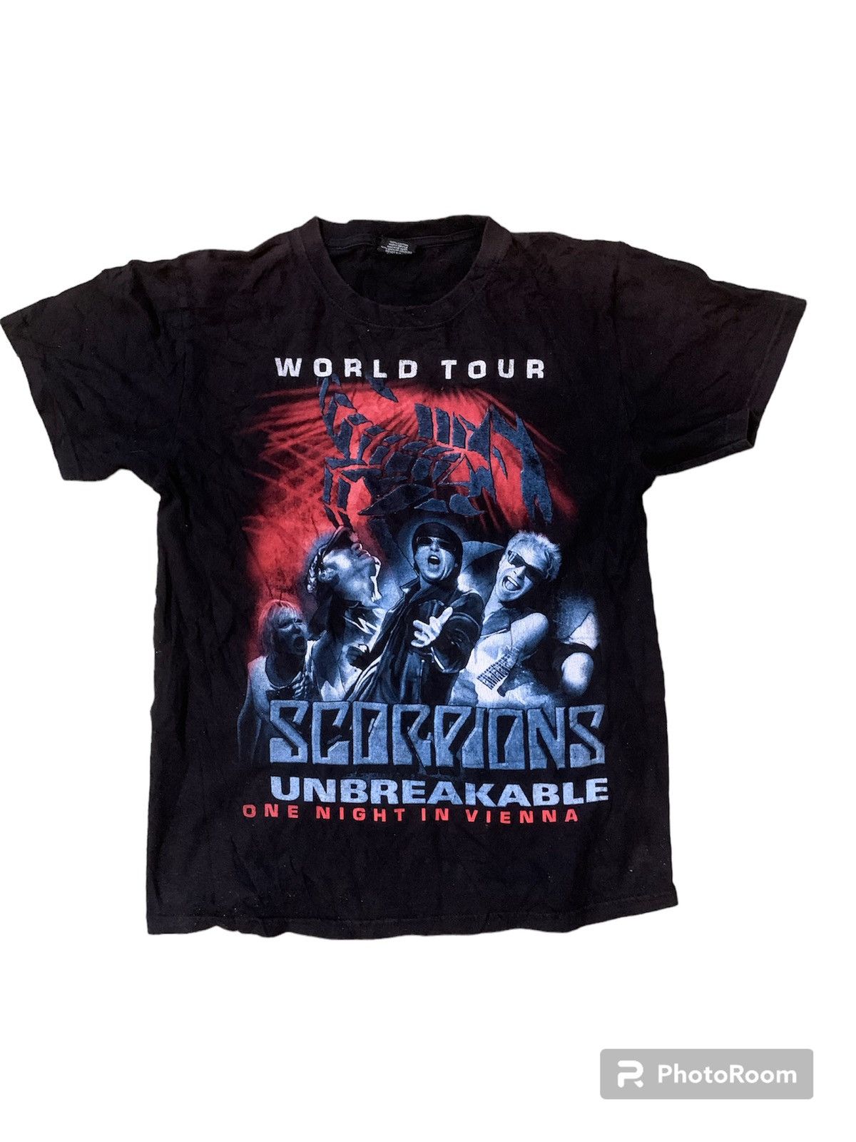 Band Tees Scorpions Unbreakable One Night In Vienna Bootleg Tour Tee Size US M / EU 48-50 / 2 - 1 Thumbnail