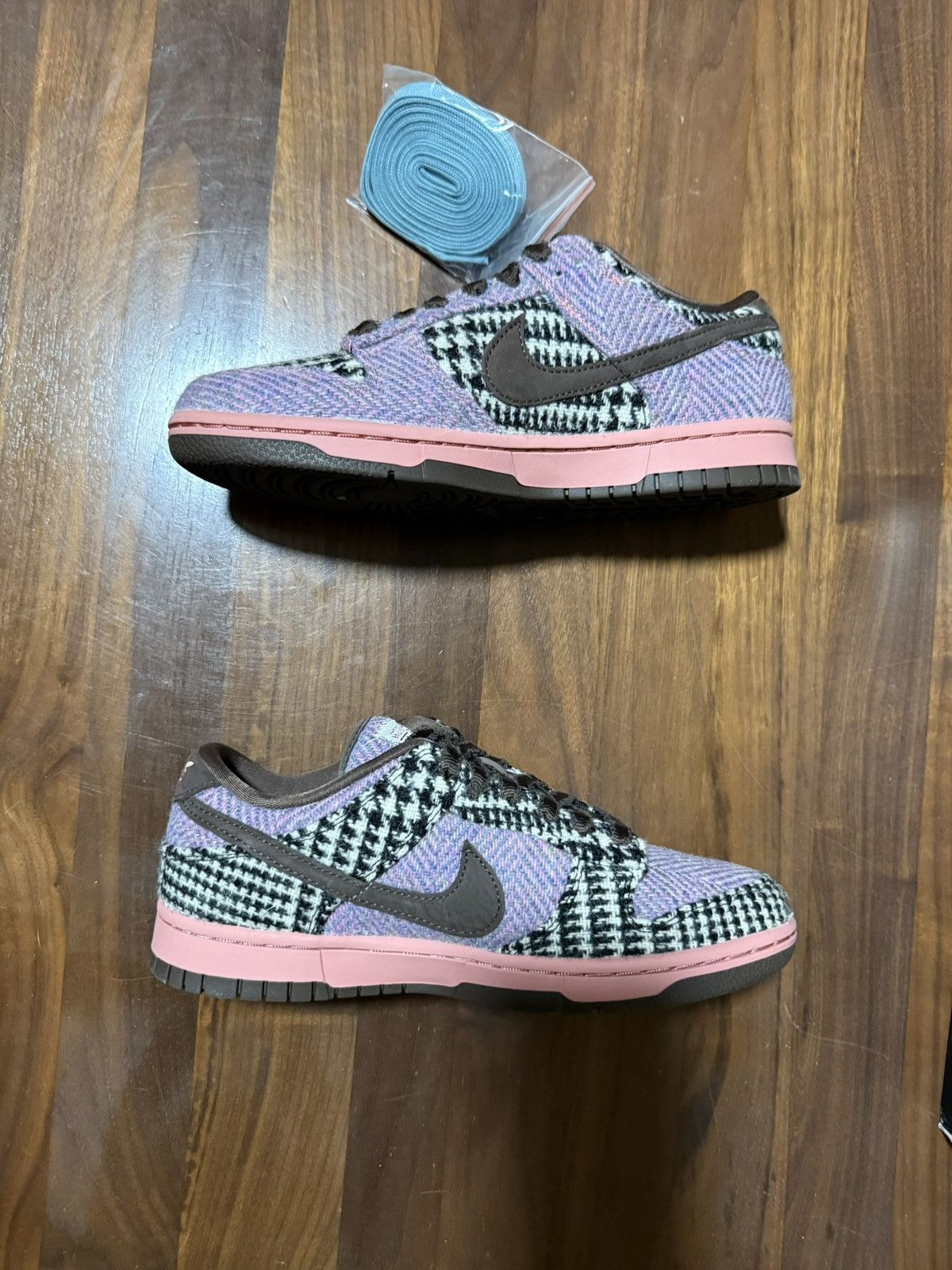 Nike Nike HARRIS TWEED X WMNS DUNK LOW 'PURPLE PINK' Shoes Size 8 Size US 8 / IT 38 - 3 Thumbnail