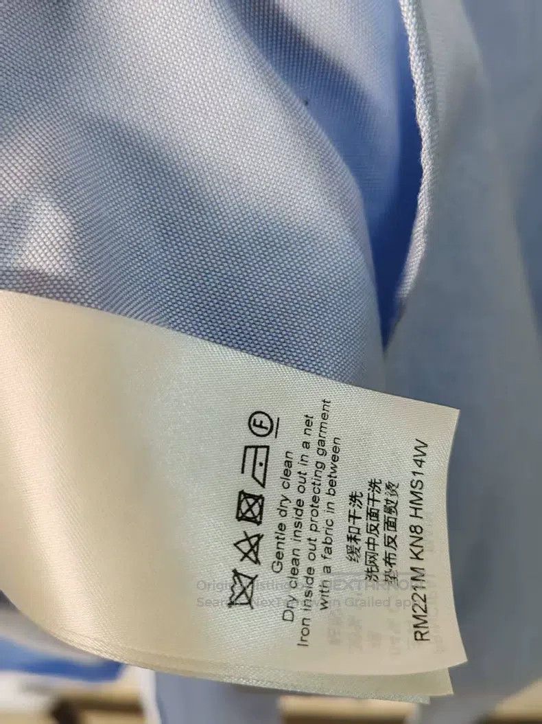 Louis Vuitton Louis Vuitton Embroidered logo shirt Size US XS / EU 42 / 0 - 2 Thumbnail