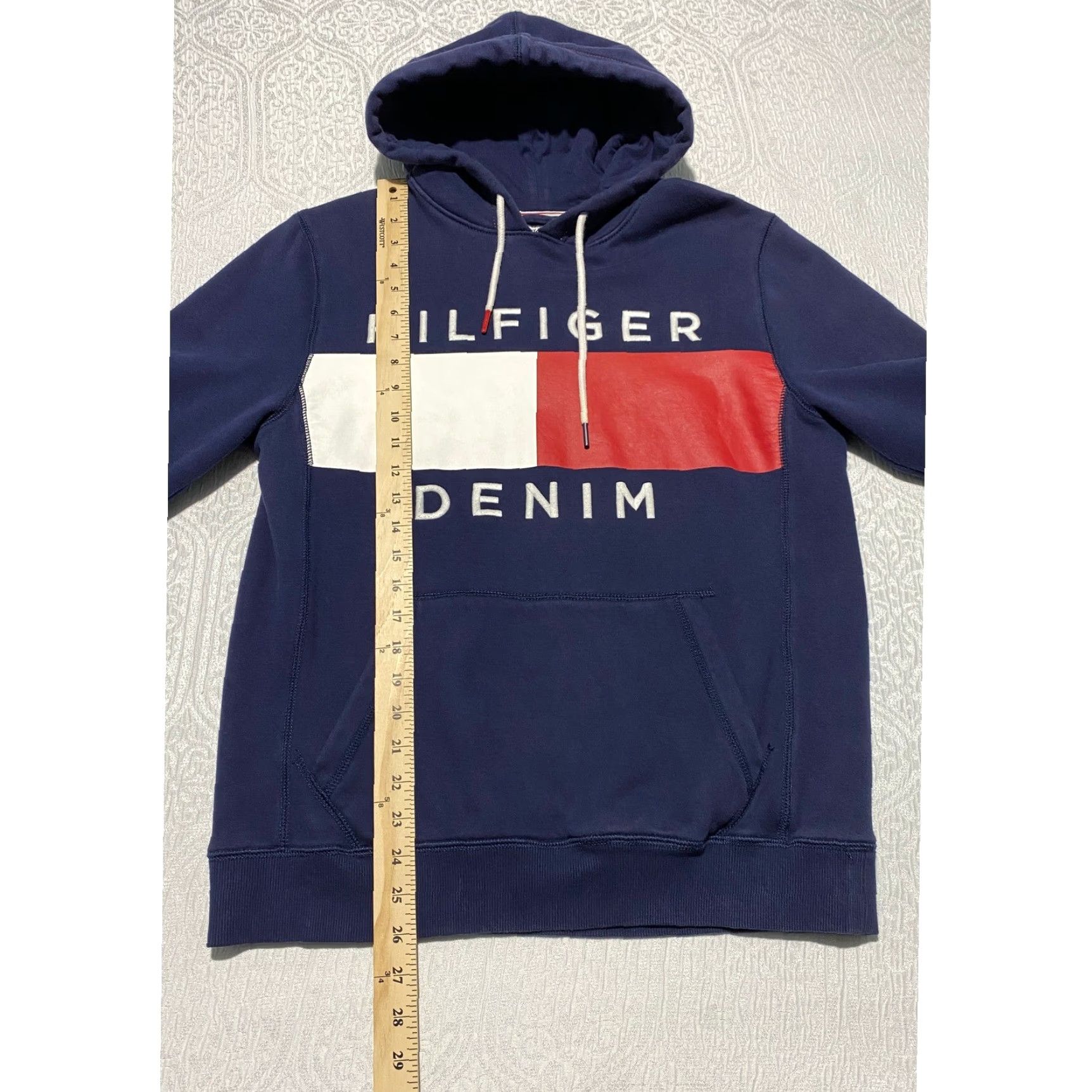 Tommy Hilfiger Tommy Hilfiger Hoodie Navy Blue Logo Patch Hooded Sweatshirt M Size US M / EU 48-50 / 2 - 6 Thumbnail
