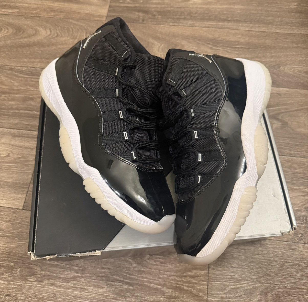 Jordan Brand Jordan 11 Jubilee Size US 11.5 / EU 44-45 - 1 Thumbnail