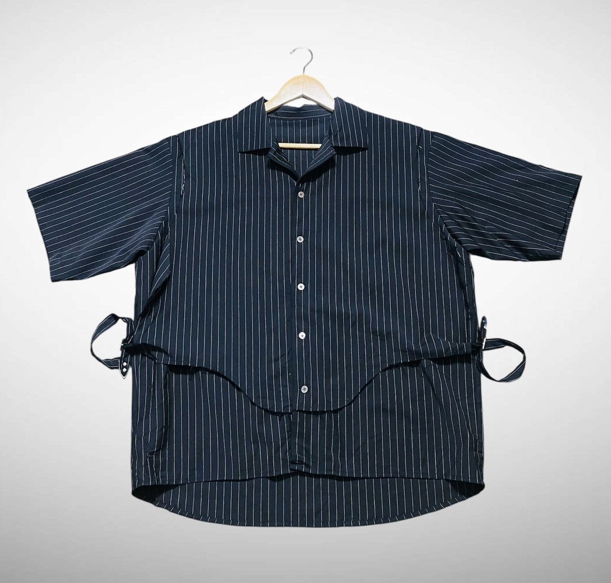 Japanese Brand United Tokyo Deconstructed Pinstripe Shirt - Side Buckle Size US XL / EU 56 / 4 - 3 Thumbnail