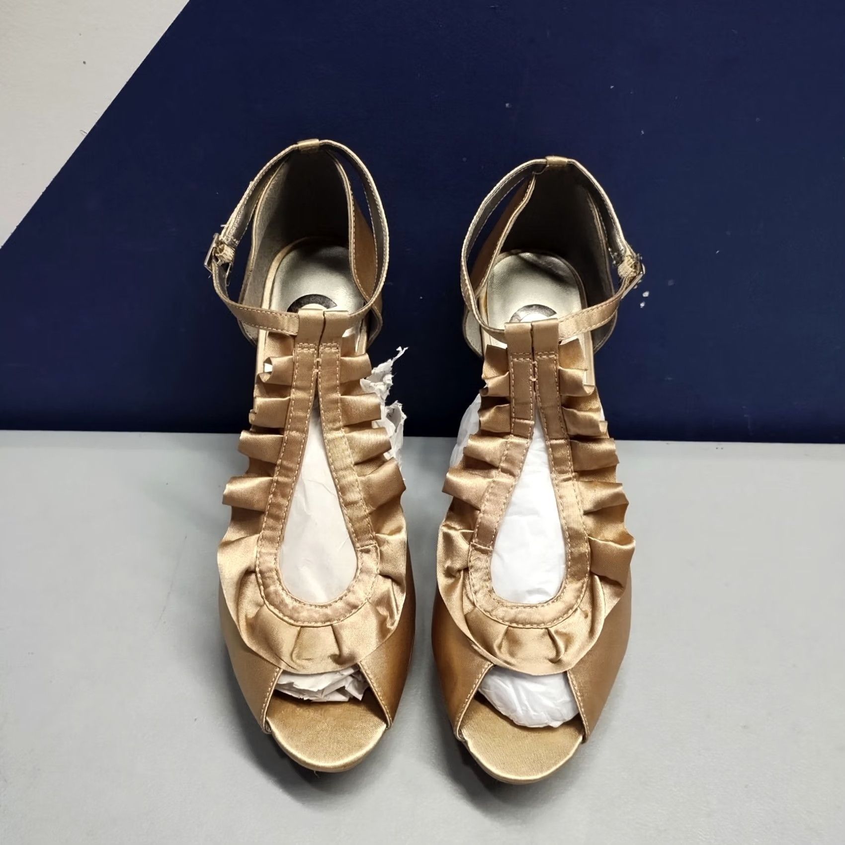 Guess G By GUESS Glucosa Pump Heels Womens US 10M Gold Stiletto Lightweight Open Toe Size US 10 / IT 40 - 3 Thumbnail