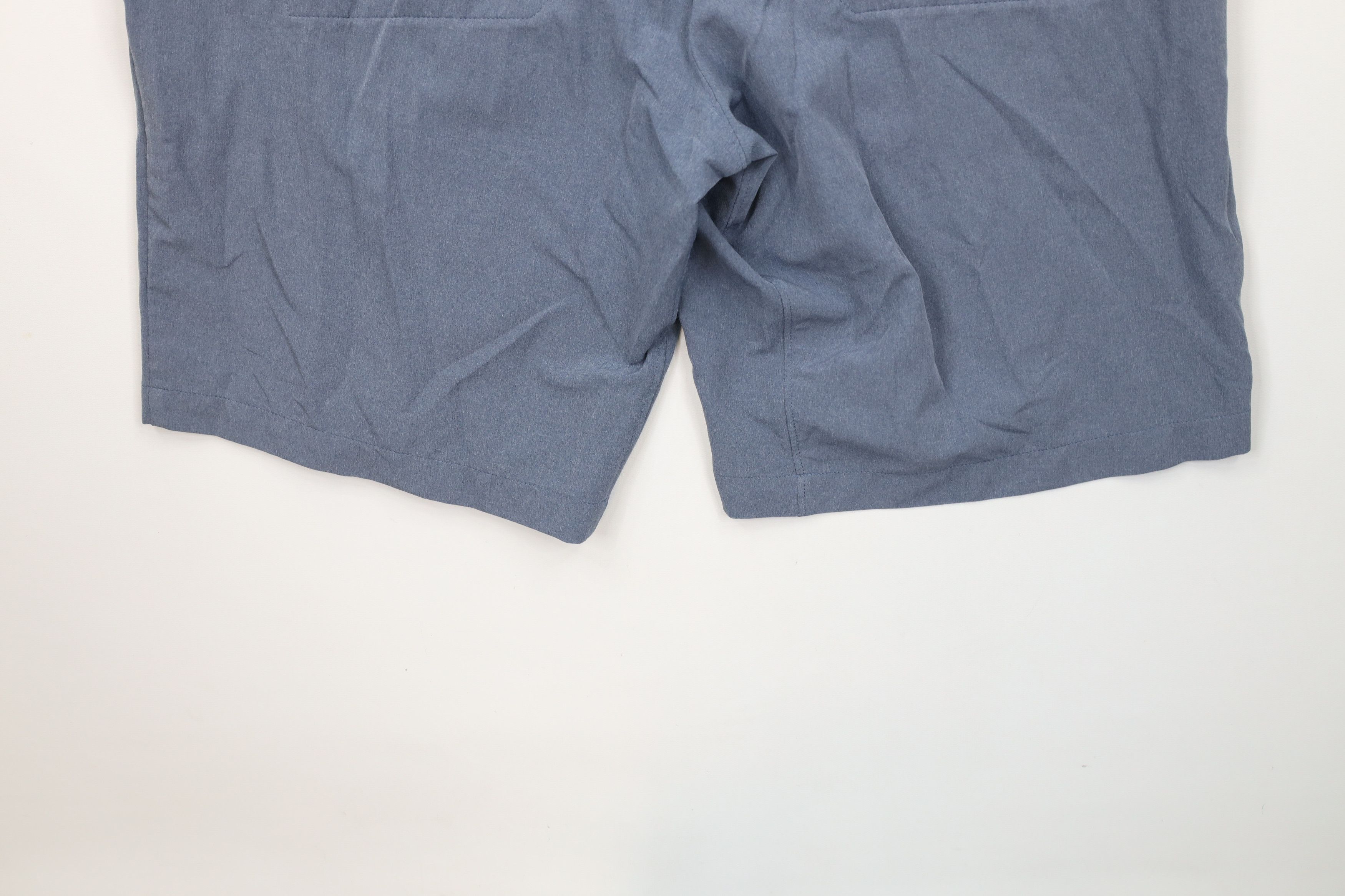 Nike × Vintage Nike Dri-Fit Chambray Front Stretch Tech Golf Chino Shorts Size US 35 - 7 Thumbnail