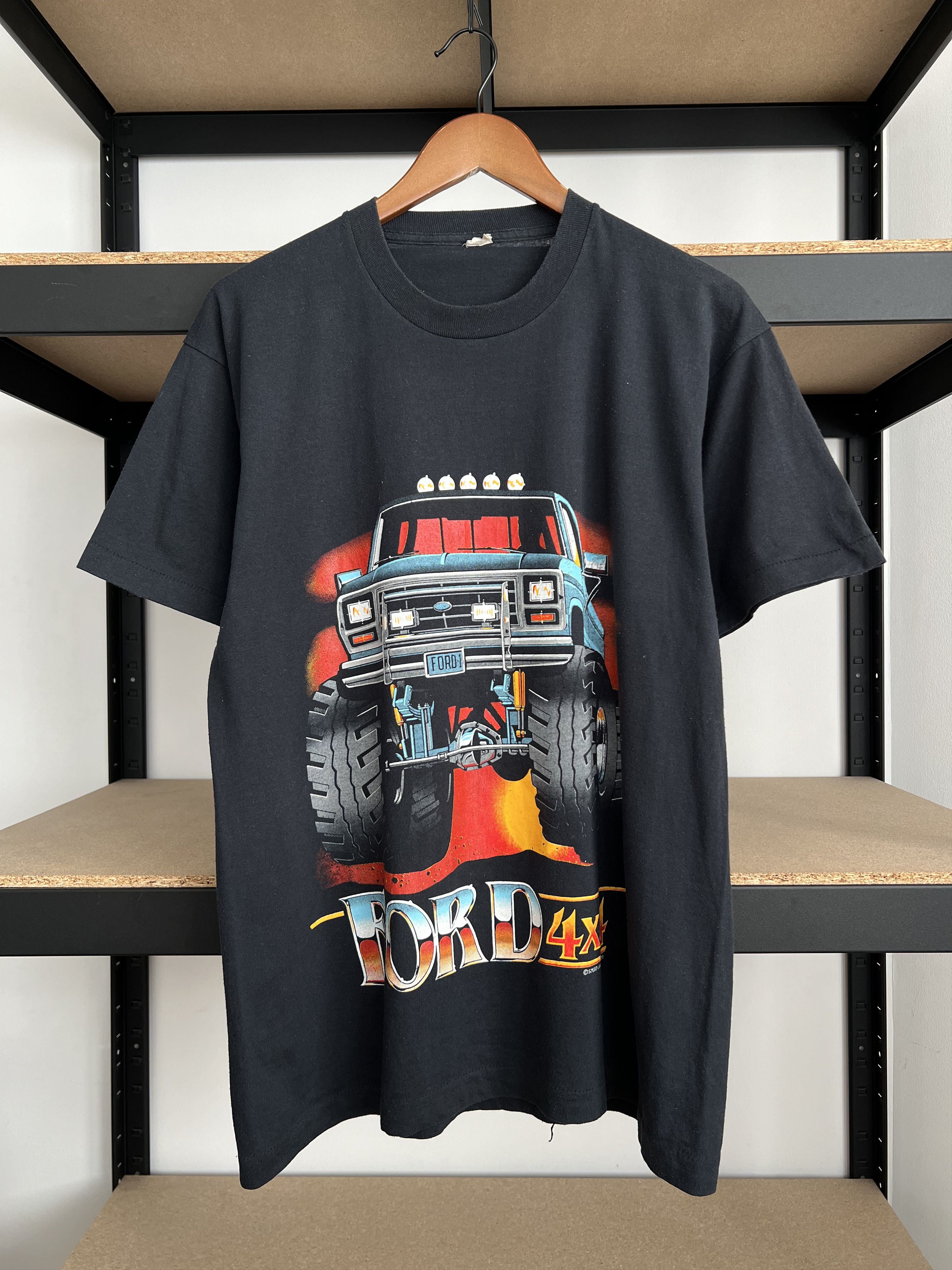 Vintage Vintage 80s Ford 4x4 Monster Truck Single Stitch T-shirt Size US XL / EU 56 / 4 - 1 Thumbnail