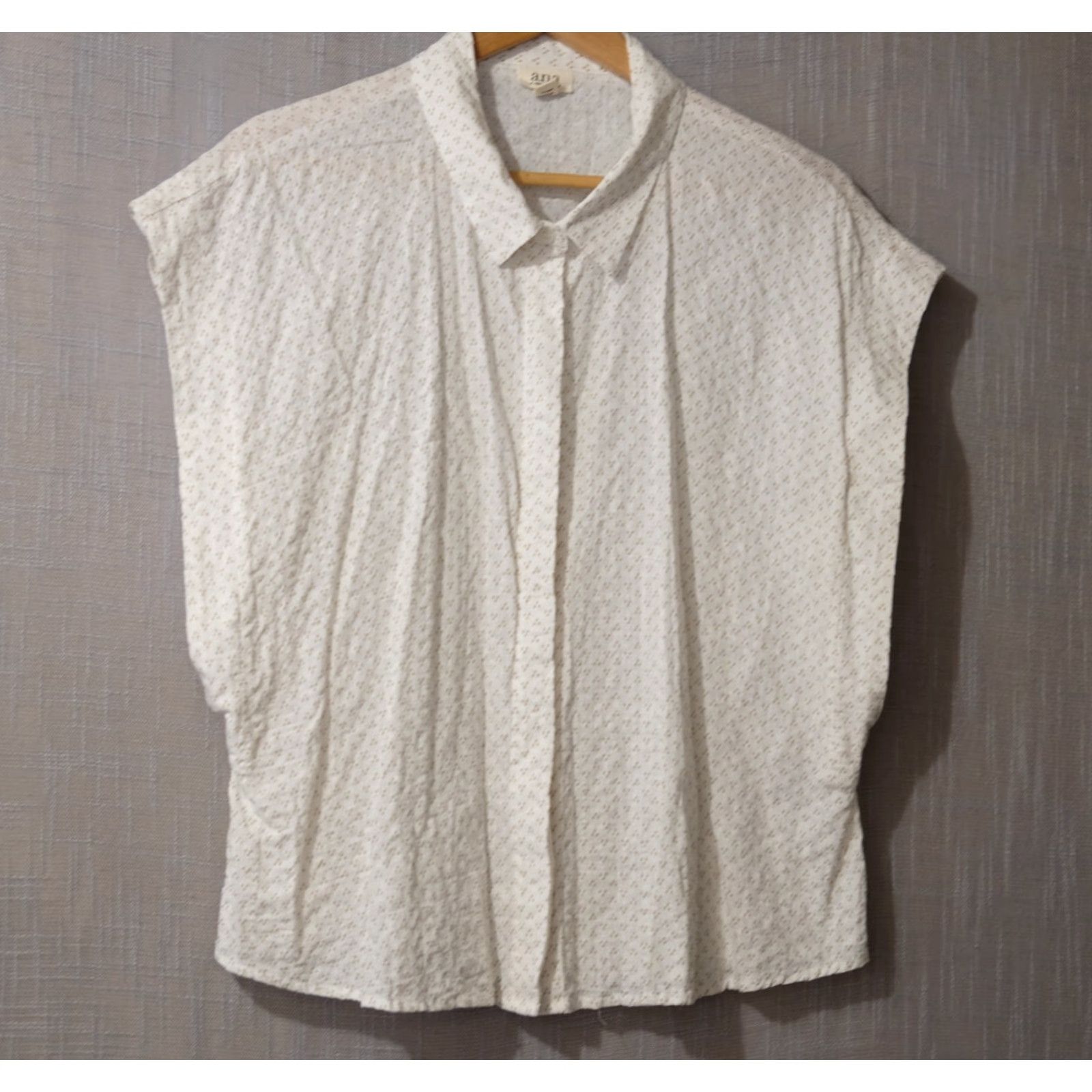 Vintage Nwot! a.n.a. Top Shirt White/Green Button Up Lightweight Women's XXL #H86-11 Shirt Womens XXL White/Dark Green Button-Up Light Weight Size XXL / US 16-18 / IT 52-54 - 2 Thumbnail