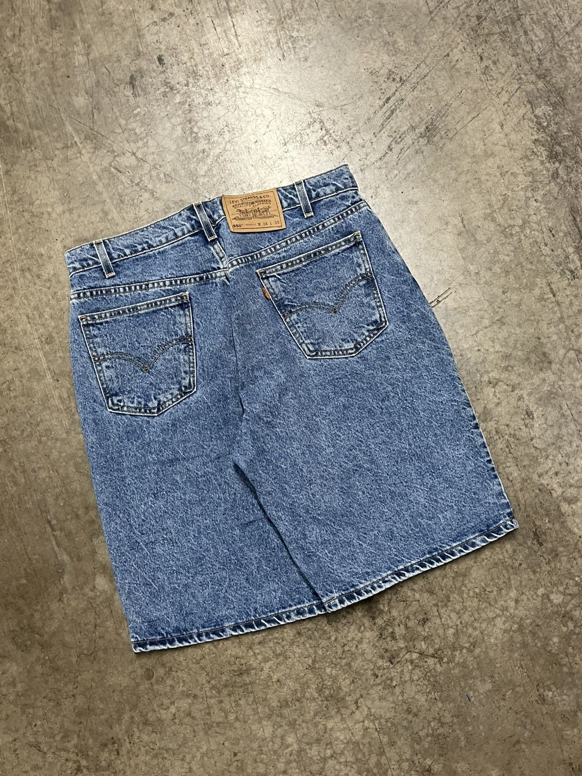 Levi's × Vintage Levi’s orange tab 550s vintage shorts streetwear hype rare Size US 34 / EU 50 - 3 Thumbnail