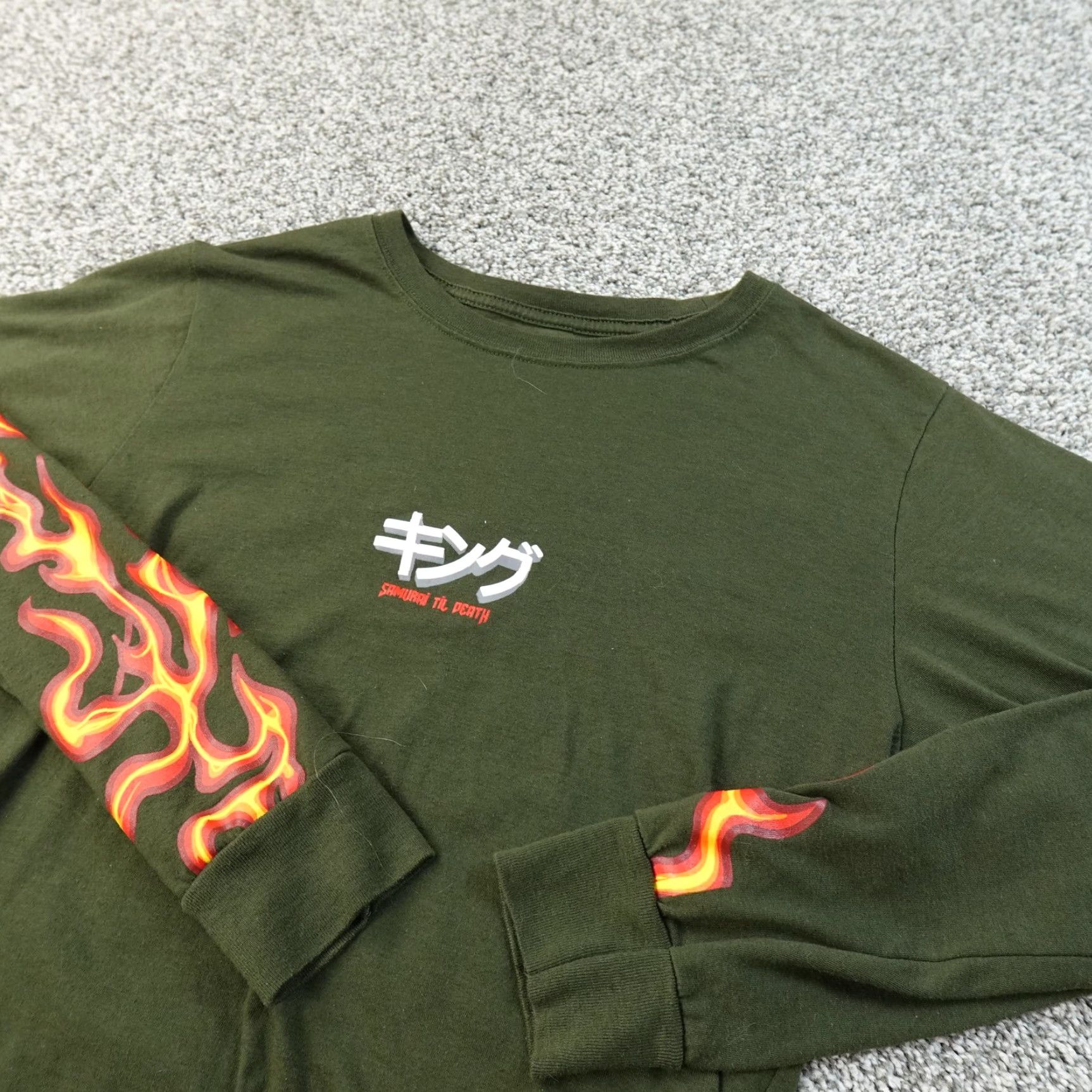 Vintage Samurai Shirt Mens S Green Skull Flames Long Sleeve Graphic Tee Grunge Y2K Shirt Mens S Green Skull Flames Long Sleeve Graphic Tee Size US S / EU 44-46 / 1 - 3 Thumbnail