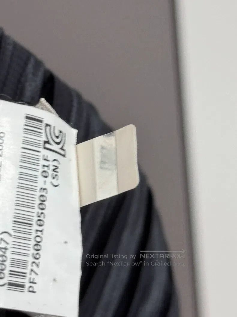 Issey Miyake Issey Miyake Diagonal Stripe Pleated Spring Long Top Size L / US 10 / IT 46 - 4 Thumbnail