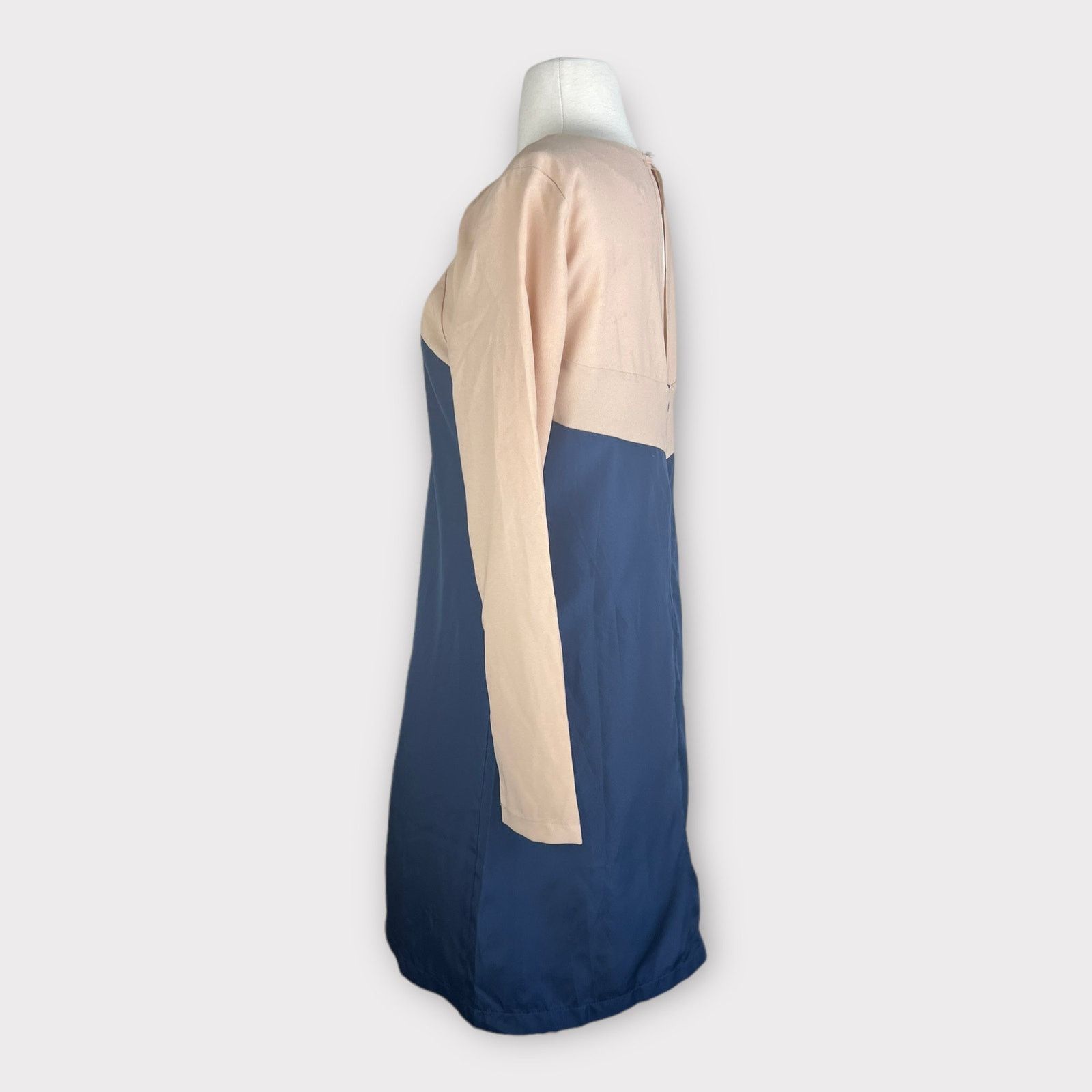 Nordstrom DPC by Dora Yim Colorblock Navy Tan Dress Modern Style Size M / US 6-8 / IT 42-44 - 2 Thumbnail
