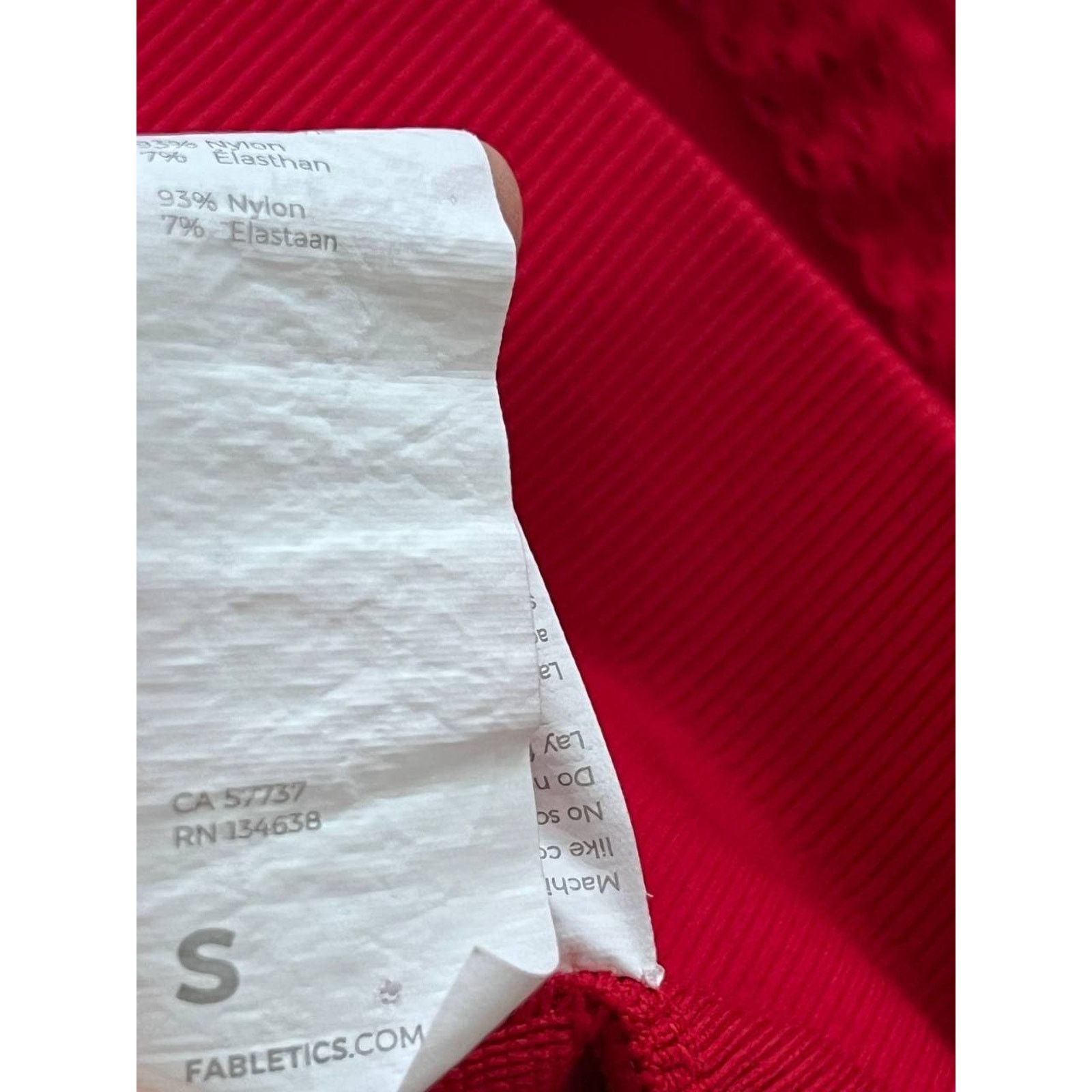Fabletics Fabletics Sync 6'' Short Cherry Red Small A001727 Size 27" / US 4 / IT 40 - 6 Thumbnail