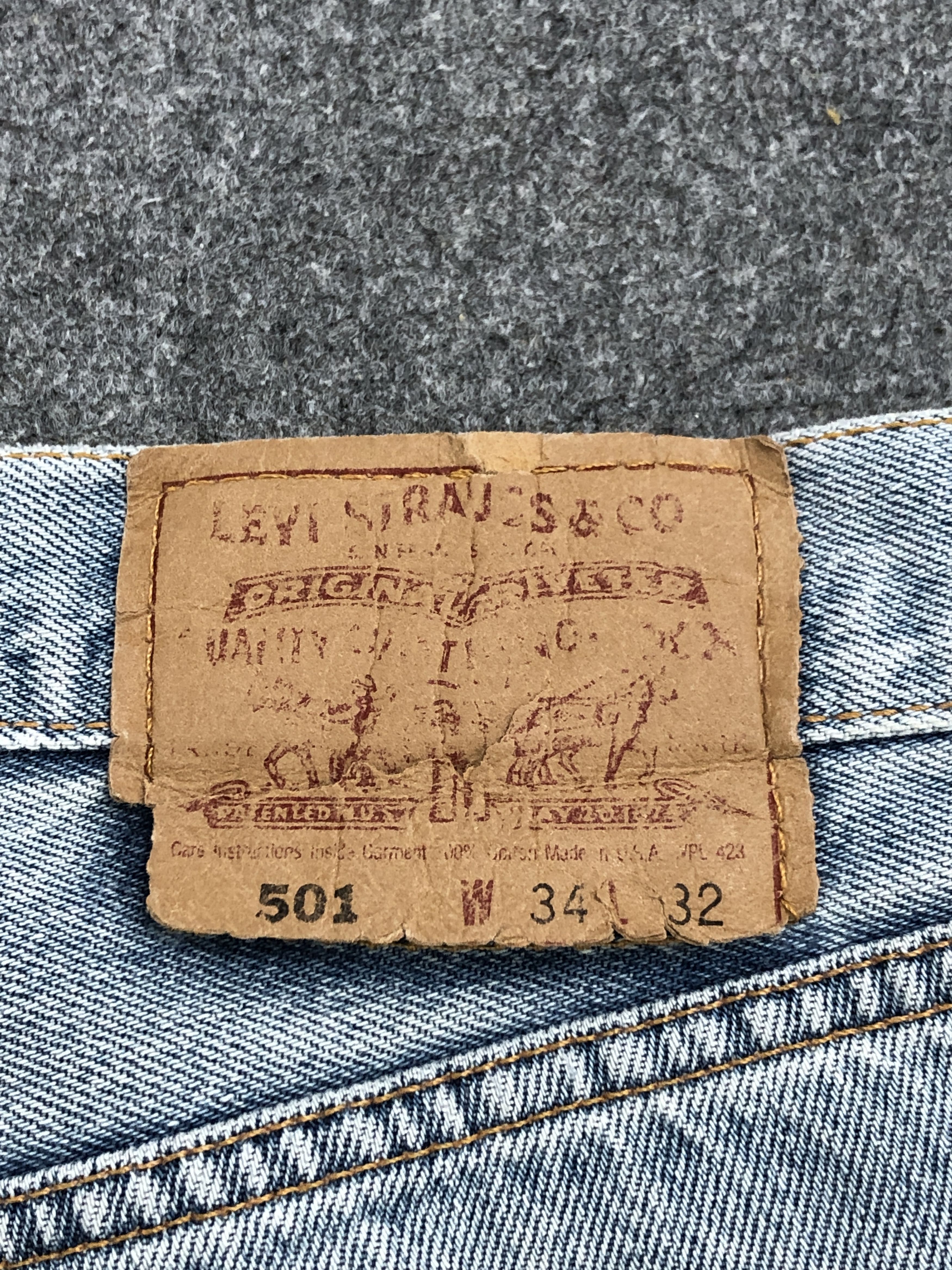 Levi's × Vintage Vintage Levis 90s 501 Light Washed Denim Jeans Size US 32 / EU 48 - 5 Thumbnail