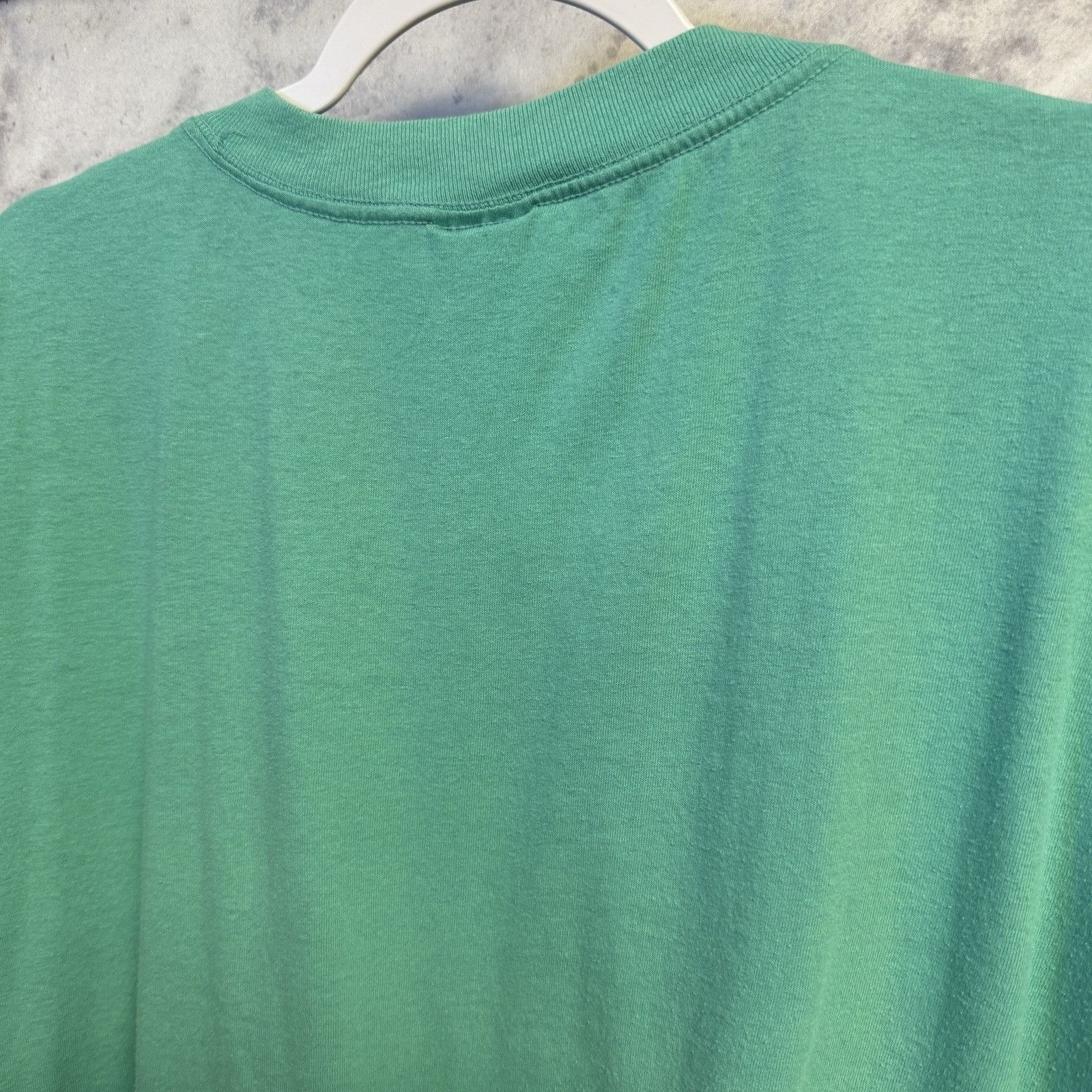 Vintage Vintage 90s Wave Round Surf T Shirt Mens XL Teal Woody Car S Size US XL / EU 56 / 4 - 13 Thumbnail