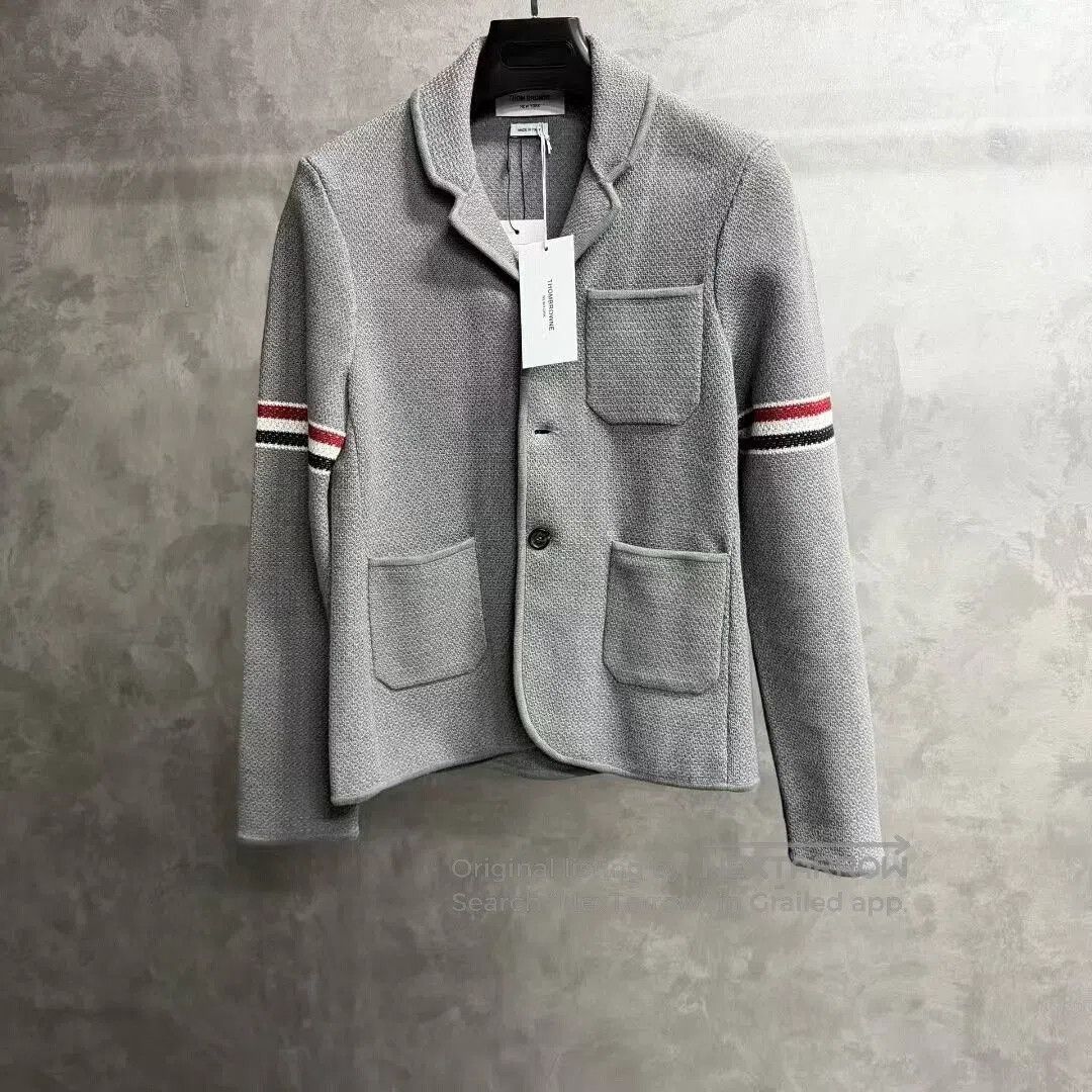 Thom Browne thom browne gray striped arm band jacket. Size US S / EU 44-46 / 1 - 1 Thumbnail