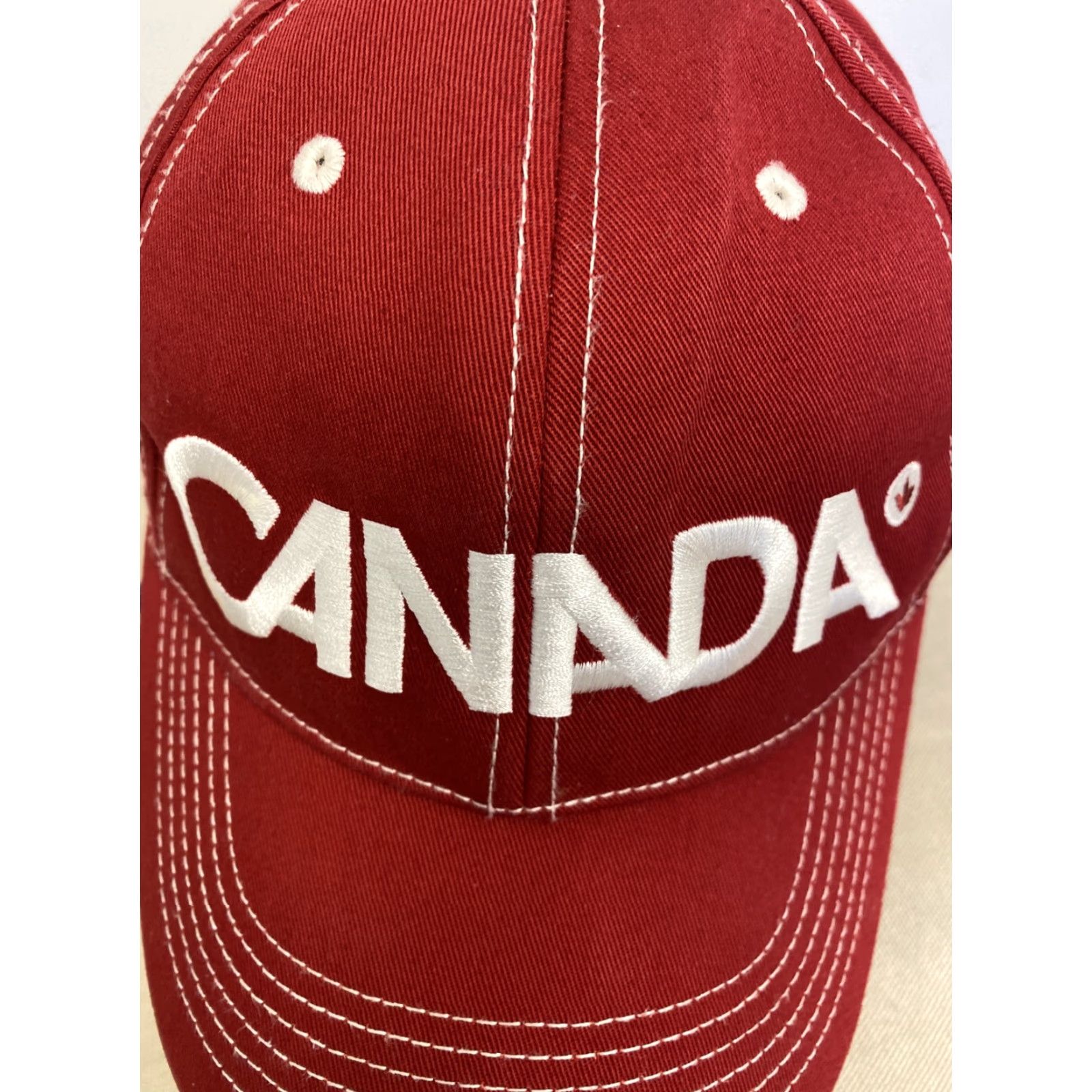 Vintage VINTAGE Hudson's Bay Canada Unisex Baseball Cap Hat Red Adjustable Cotton Summer Spring Fall Size ONE SIZE - 2 Thumbnail