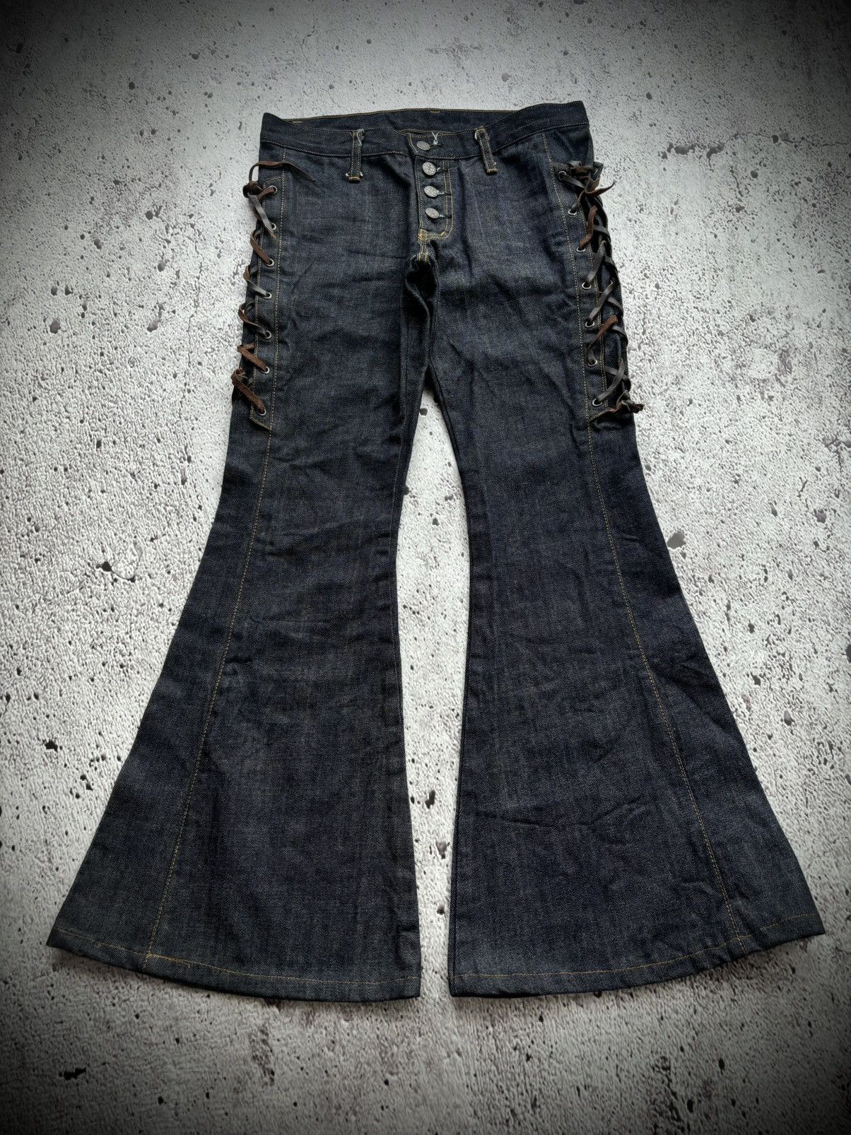 Japanese Flare jeans dee dee tornado mart style
