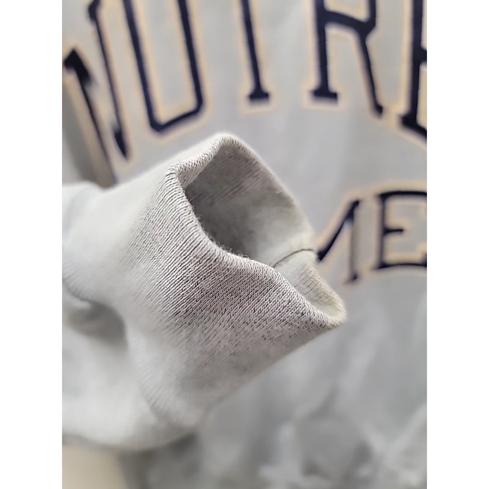 Vintage VINTAGE Galt Sand Notre Dame Fighting Irish Gray Mens Size L Sweatshirt Size US L / EU 52-54 / 3 - 3 Thumbnail