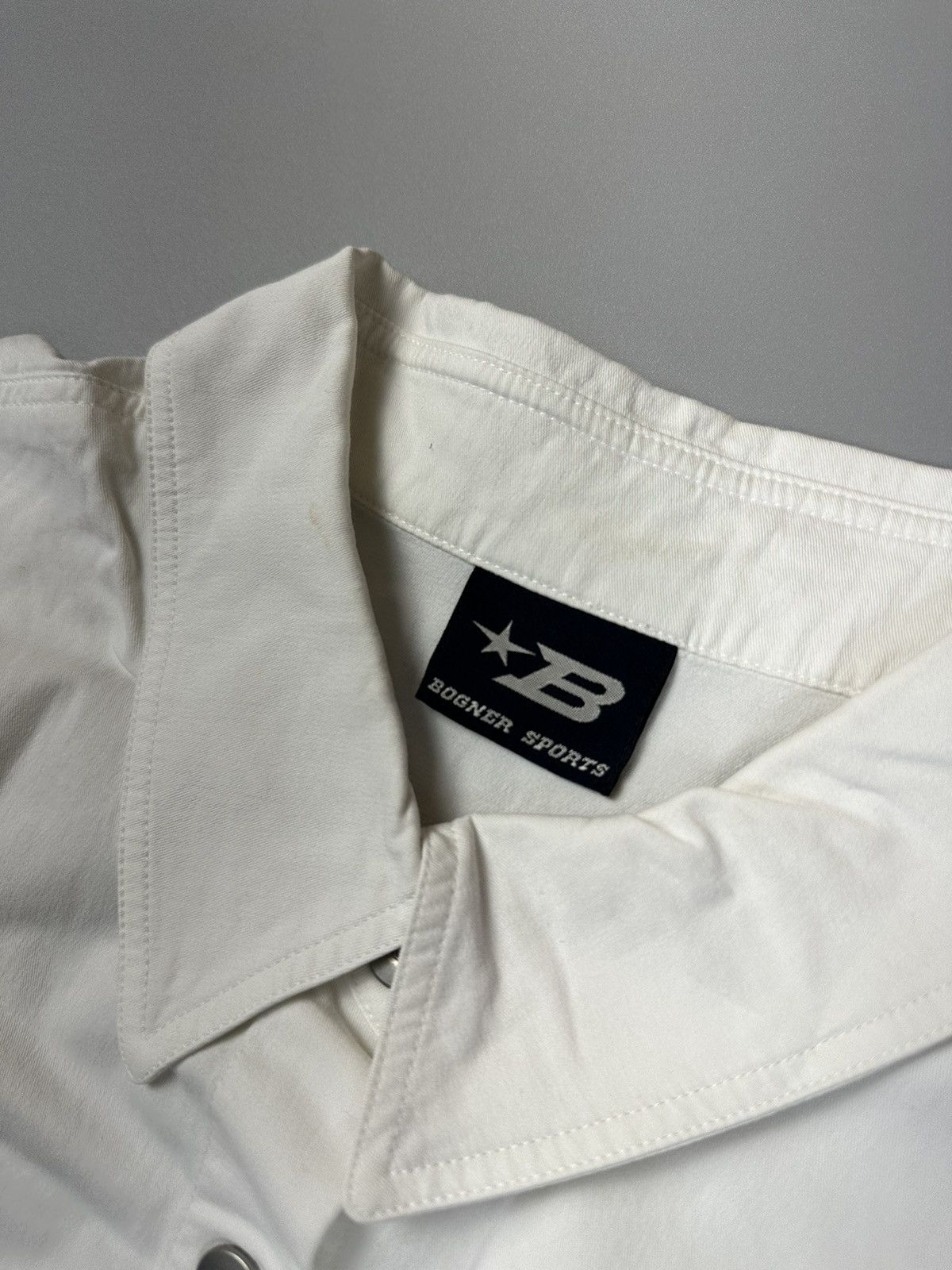 Bogner Oversized white button shirt Bogner sport Size L / US 10 / IT 46 - 4 Thumbnail