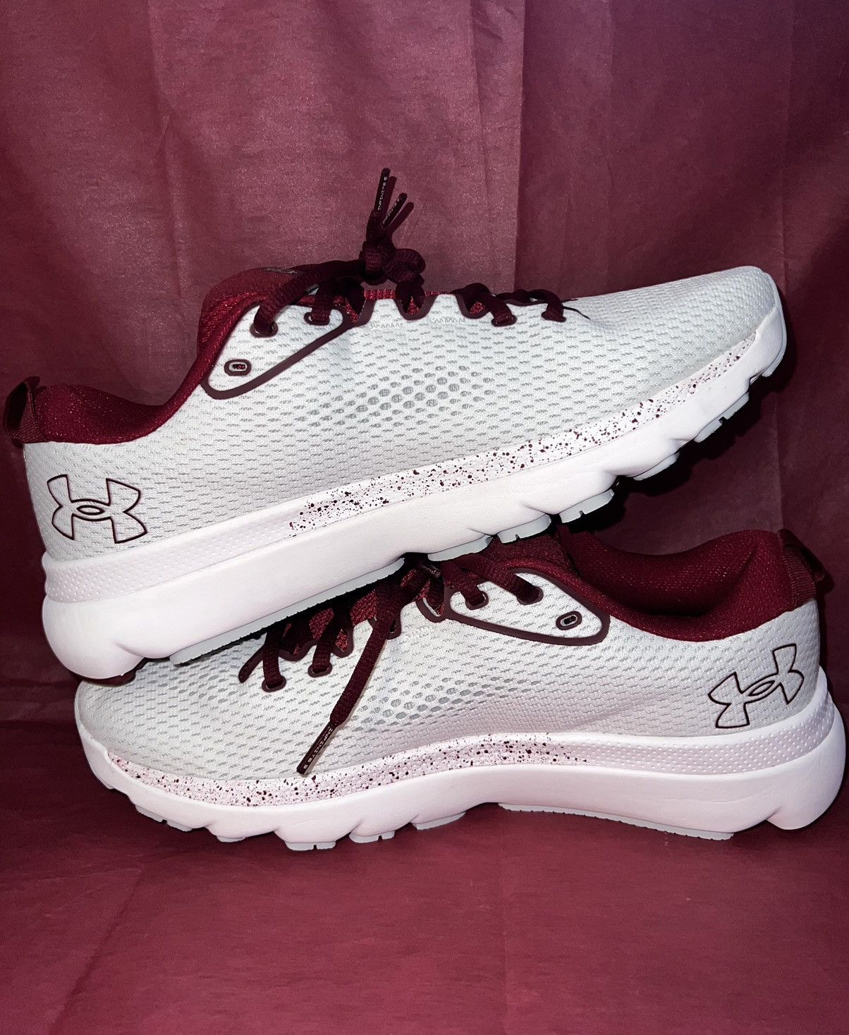 NCAA × Under Armour Under Armour Gamecocks Infinite 5 Size US 10.5 / EU 43-44 - 9 Thumbnail