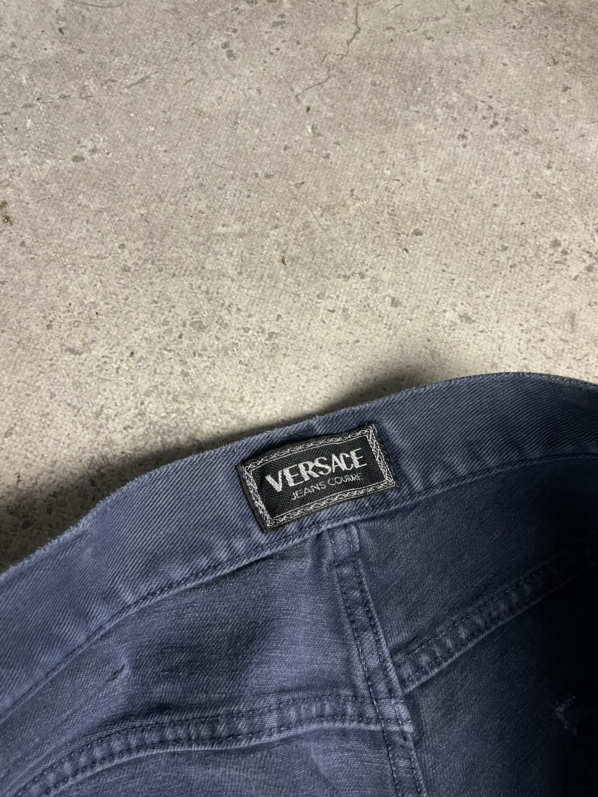 Versace Jeans Couture Vintage Versace Jeans Signature Made in Italy 90s Denim Size US 38 / EU 54 - 18 Thumbnail