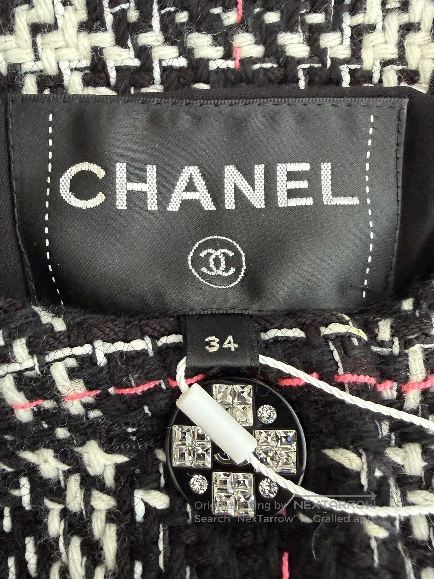Chanel Chanel 21K Tweed Check Short Jacket. Size US XS / EU 42 / 0 - 5 Thumbnail