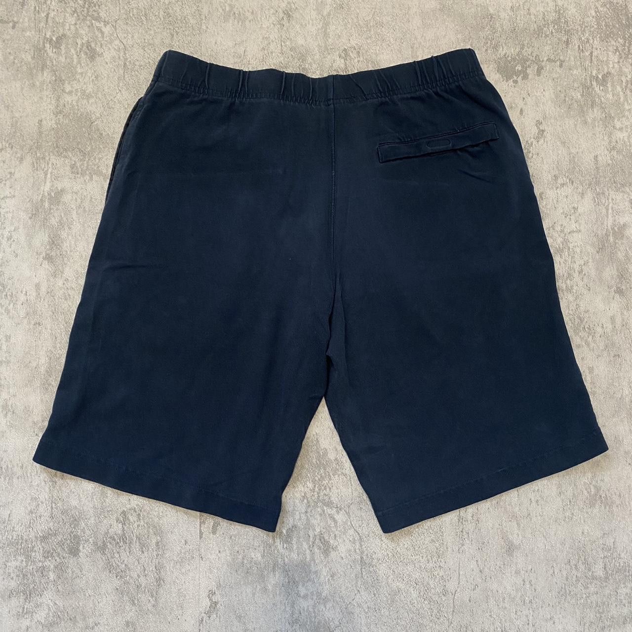Nike Nike Navy Shorts Rap hip hop Vintage y2k vacation Summer Size US 30 / EU 46 - 2 Thumbnail